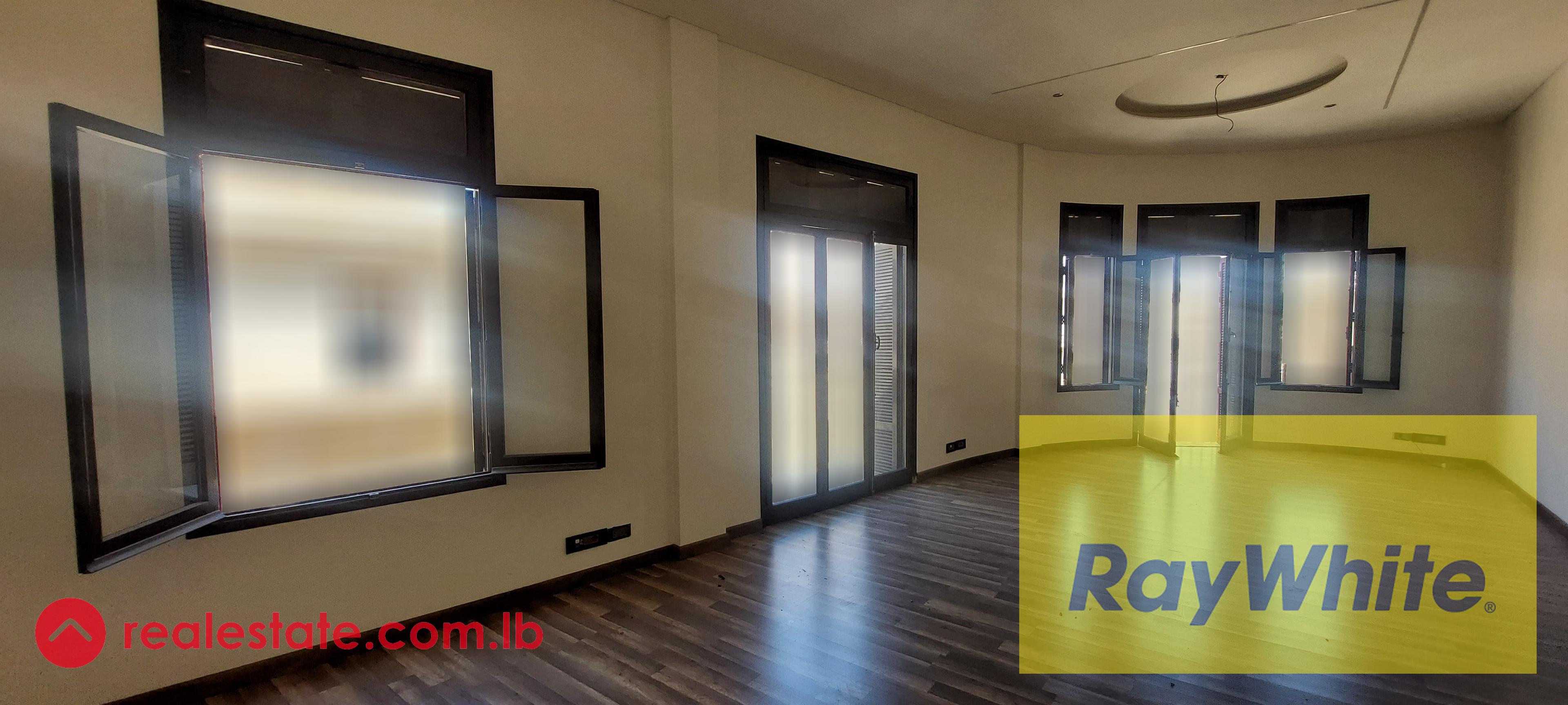 Office in Downtown for rent