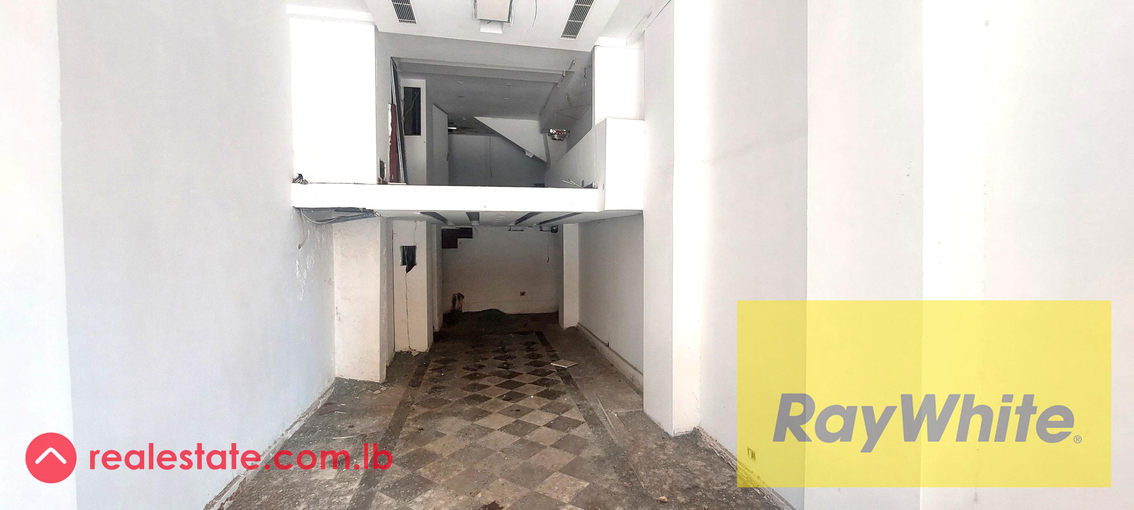 Retail Shop for rent in Down Town