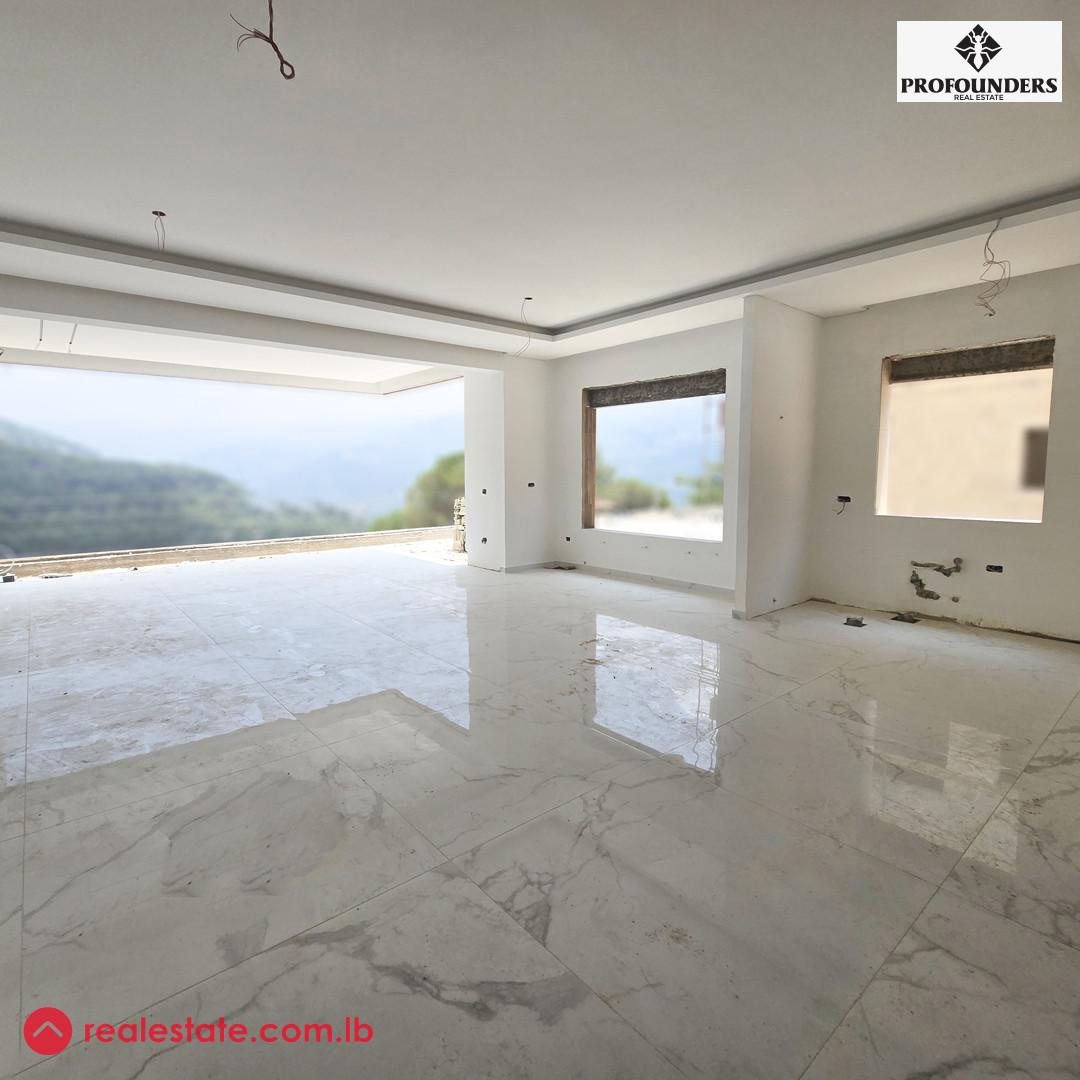 Apartment with Terrace, Garden & View for Sale in Baabdat