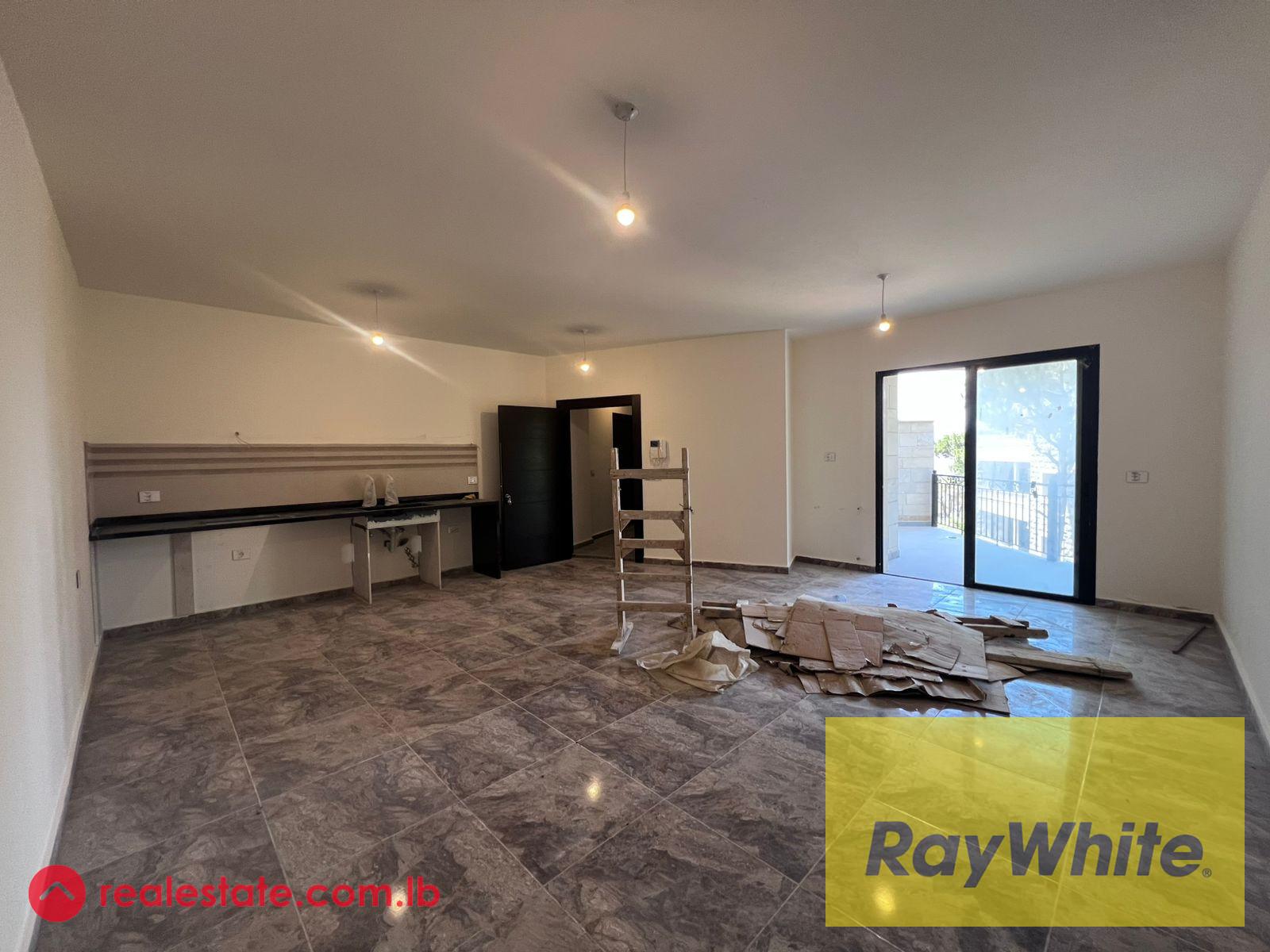 Apartment for Rent in Khallé