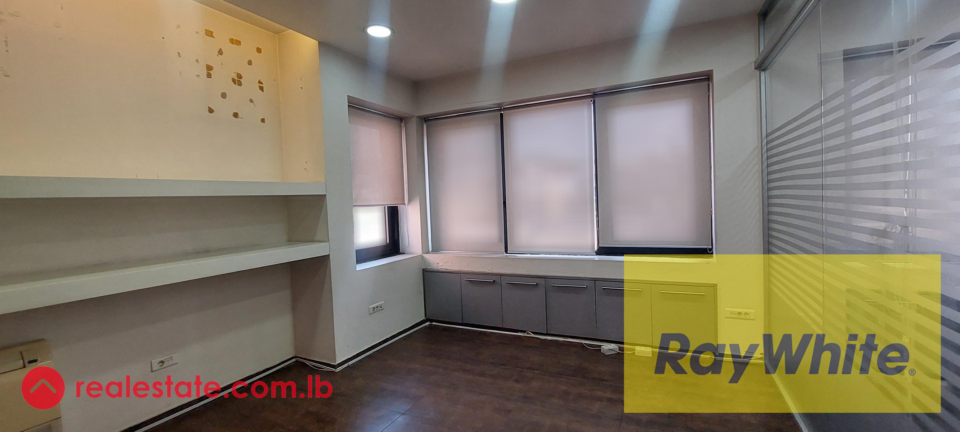 Office for Rent in Mirna Chalouhi