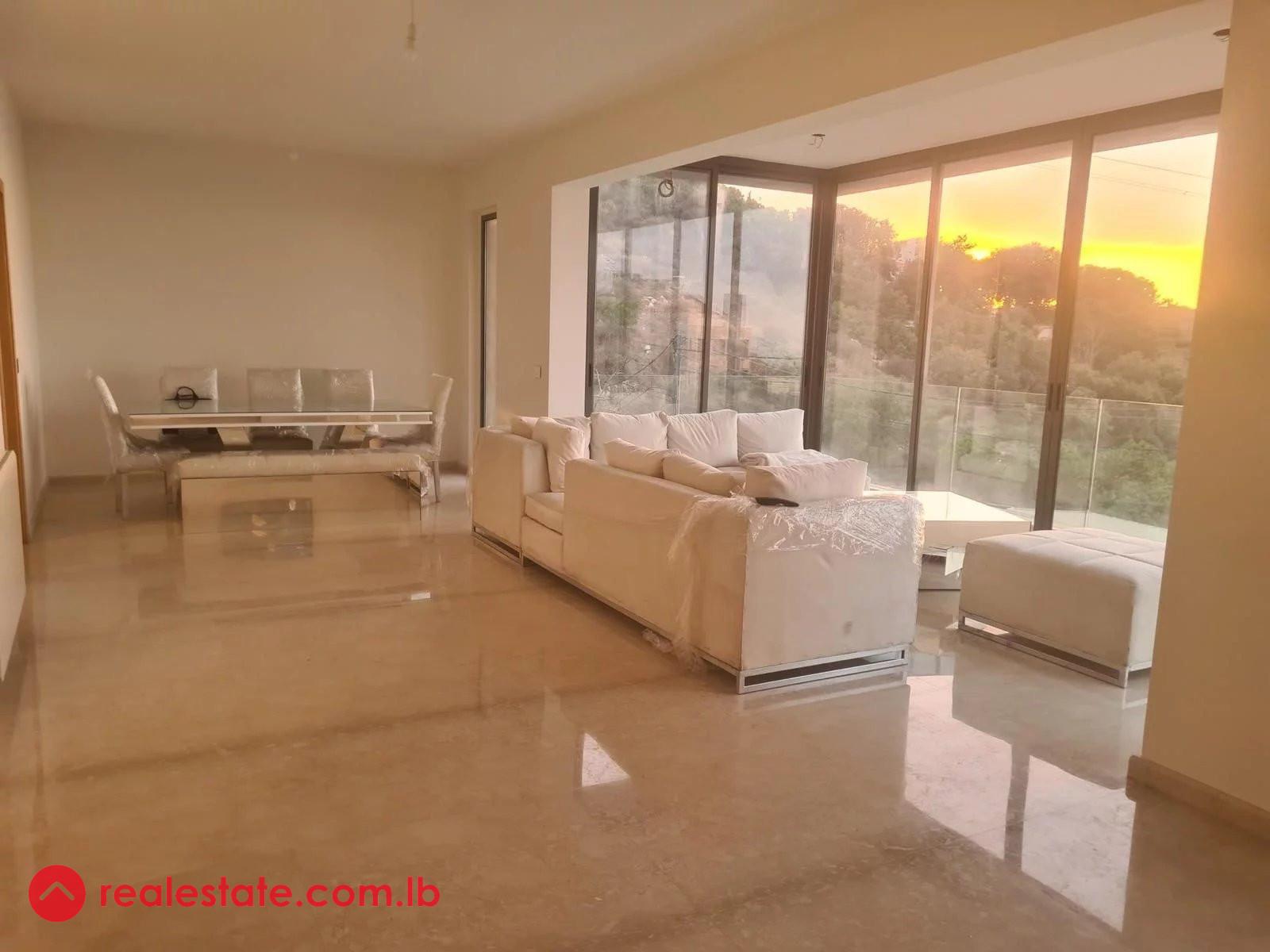 Brand New Luxury Apartment in a prime Street - Sea View + Garden