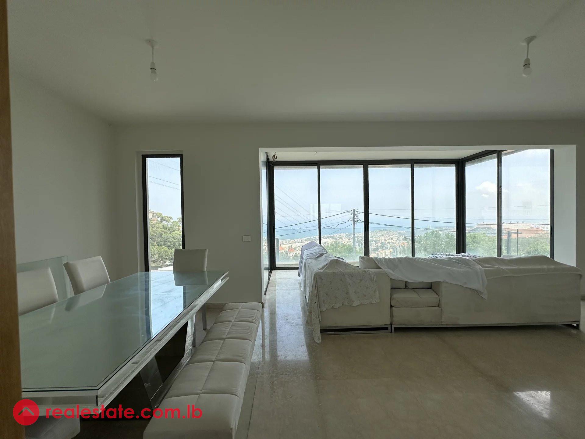 Brand New Luxury Apartment in a prime Street - Sea View + Garden