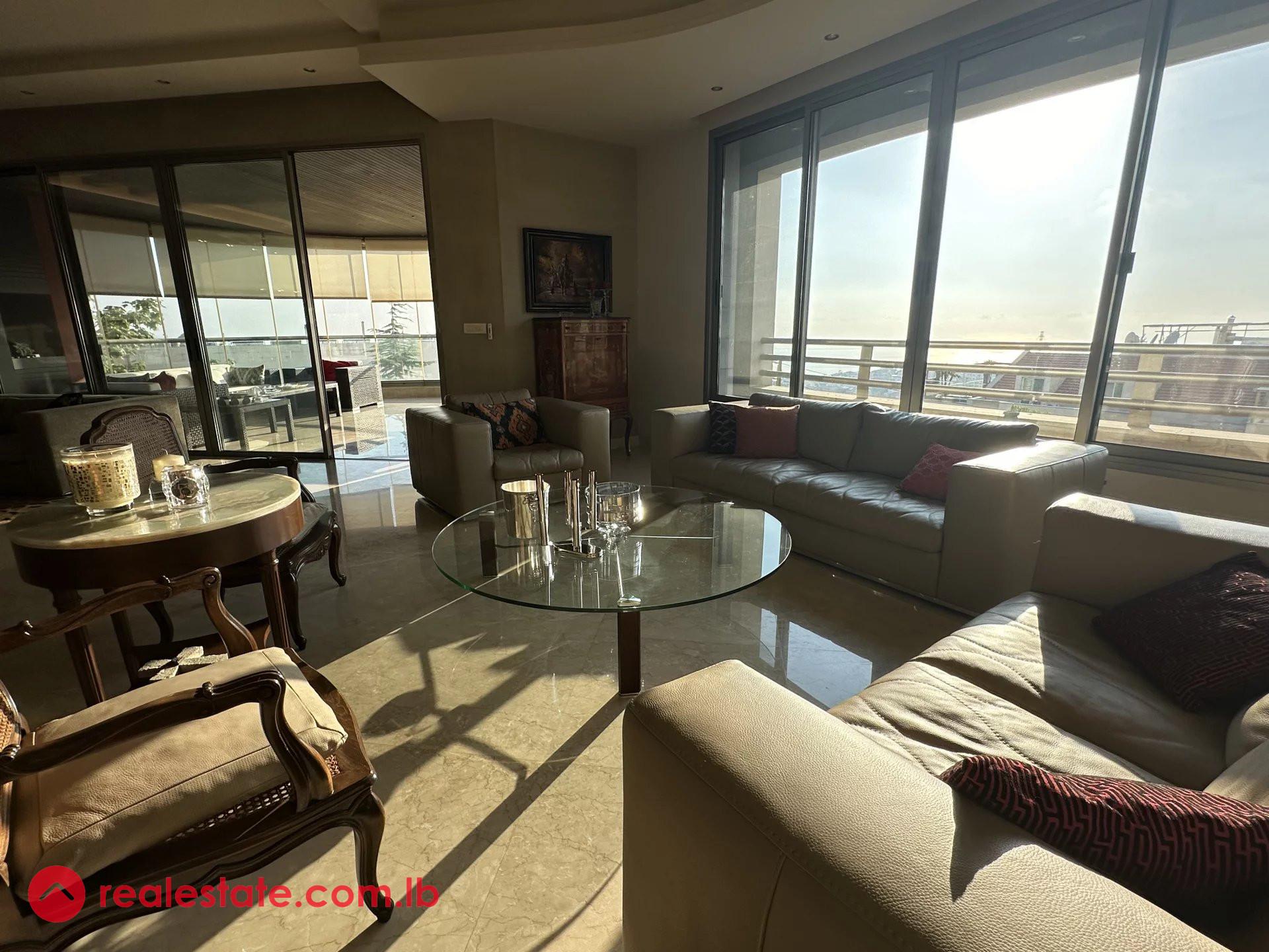 High-end Fully Decorated Apartment in El Biyada For Sale - Panoramic Views