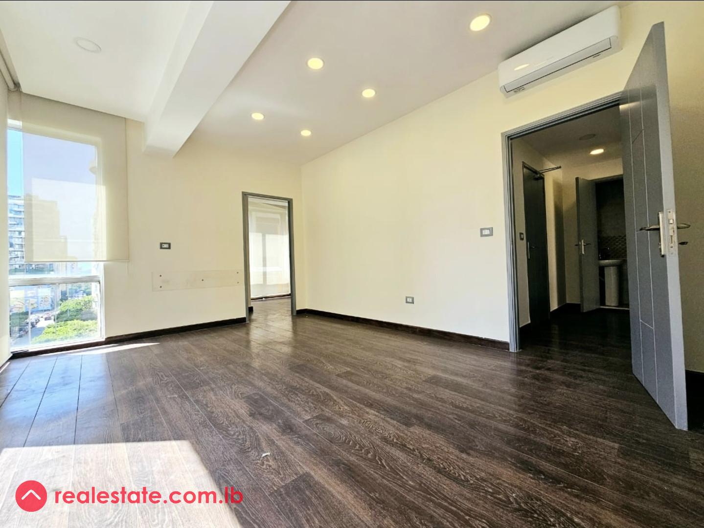New | office | ready to move-in