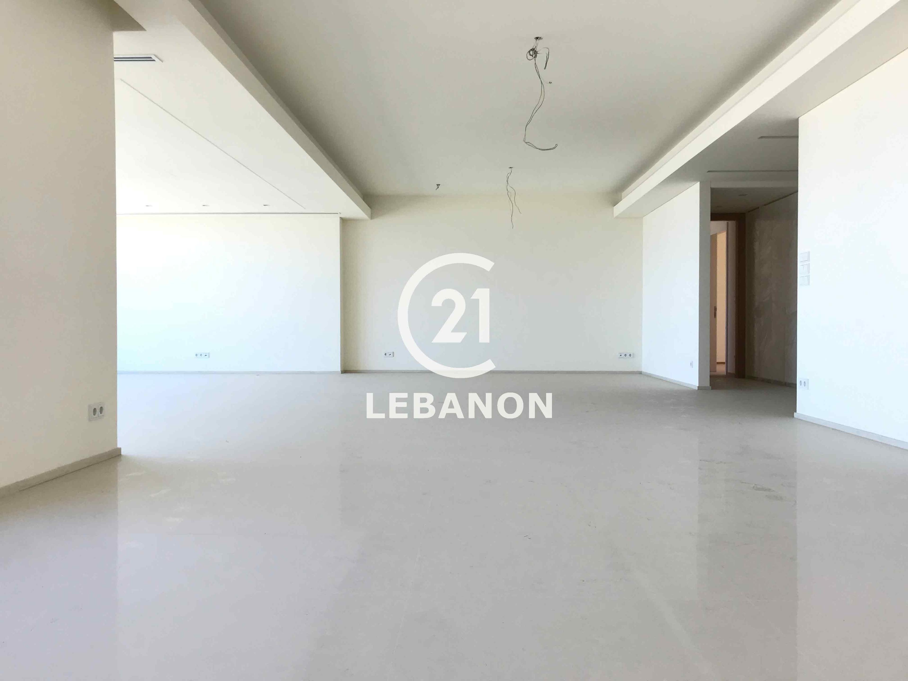 370 sqm Three Bedroom Apartment for Sale with a Panoramic View