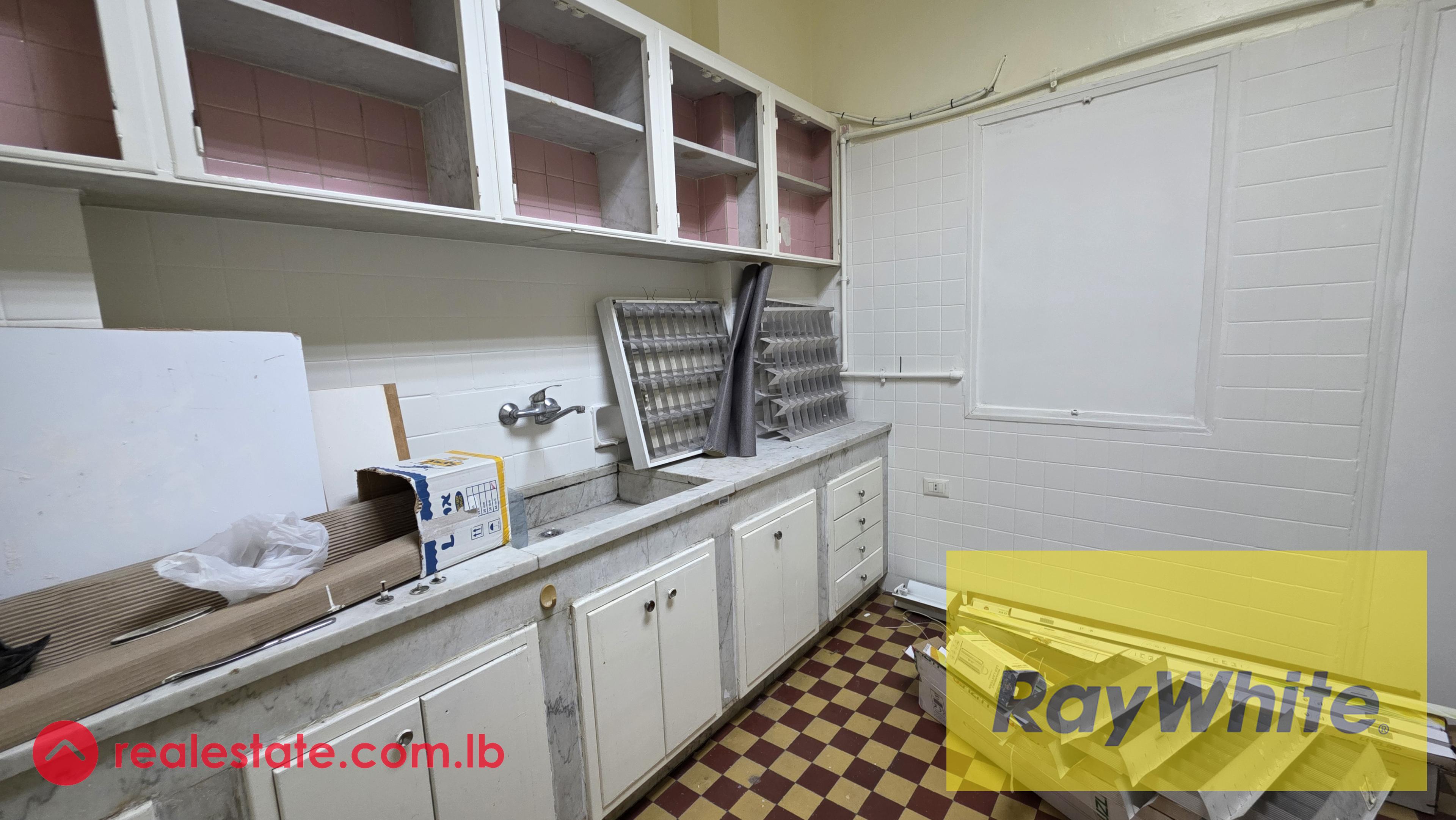 Apartment for Rent – Sodeco 3BR