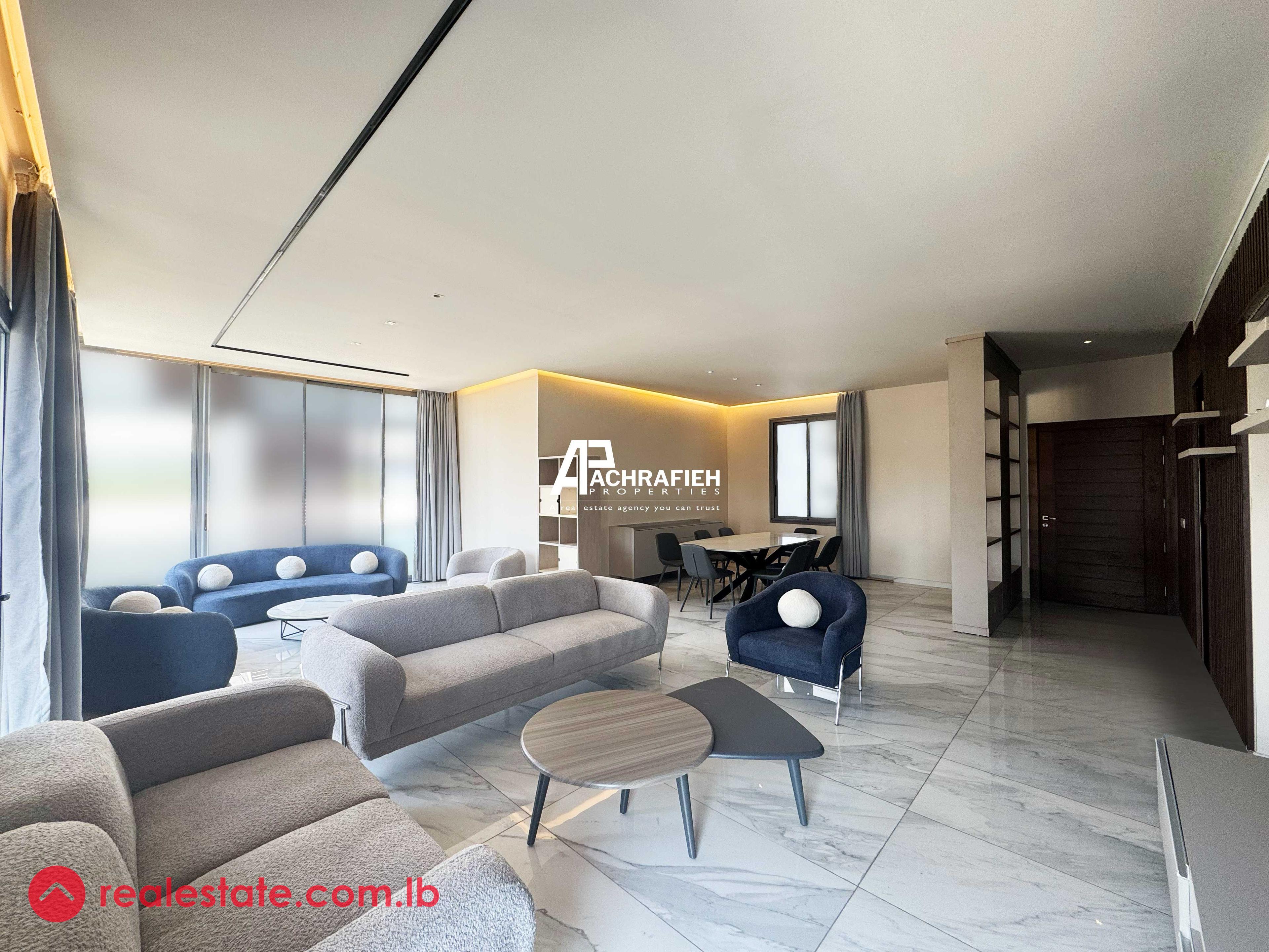 200 Sqm - Apartment For Rent in Achrafieh