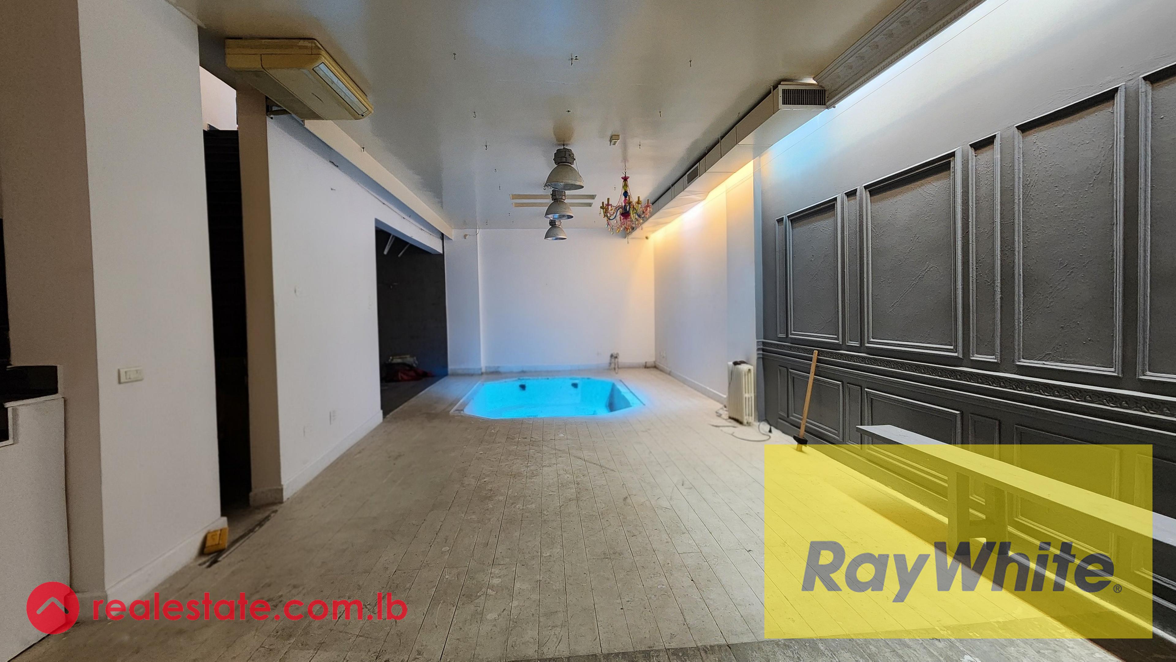 Studio for Sale in Horch Tabet | Showroom