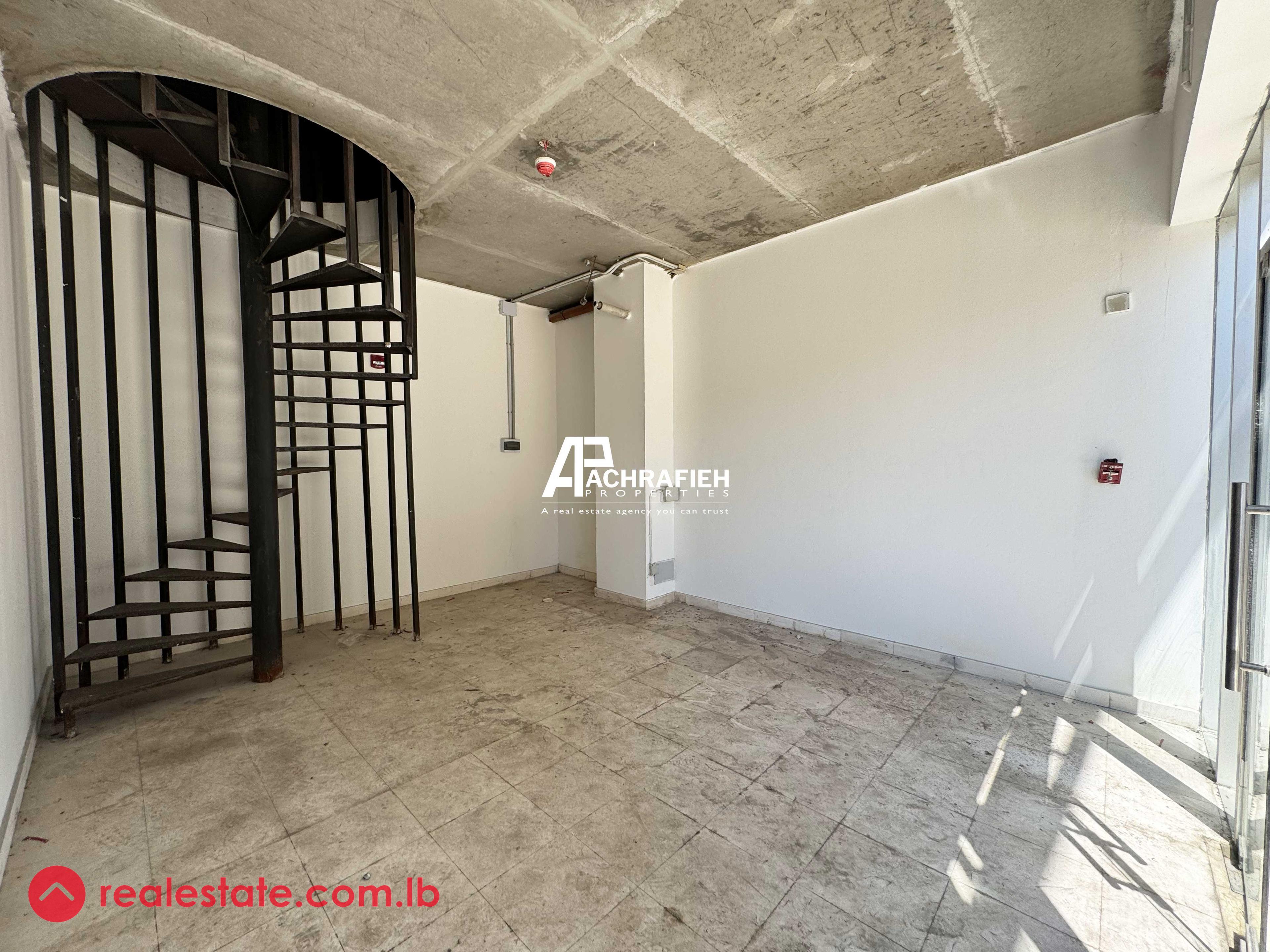 2 Floors | 95 Sqm | Shop For Rent in Downtown