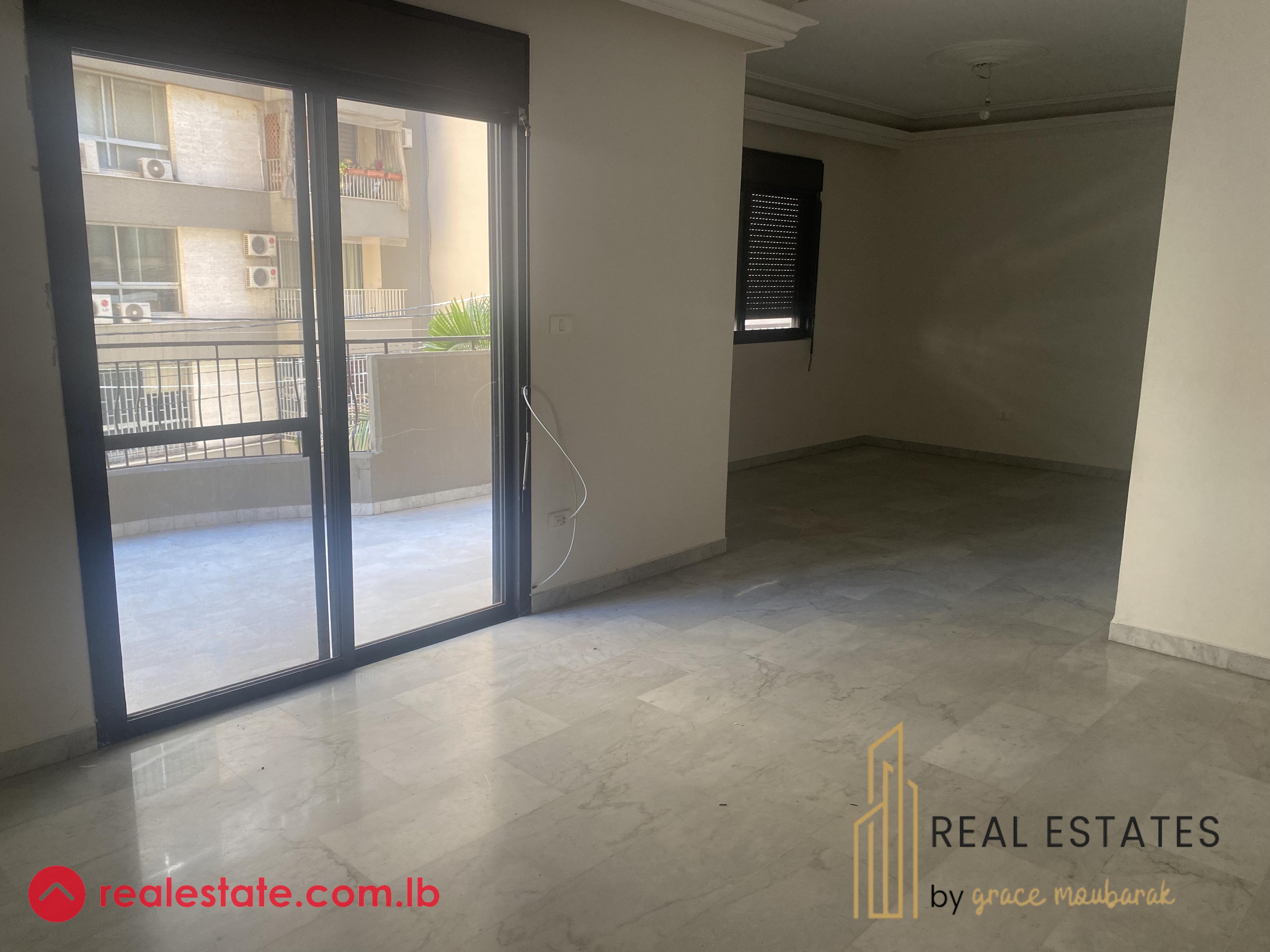 Apartment For Rent in Achrafieh Sassine