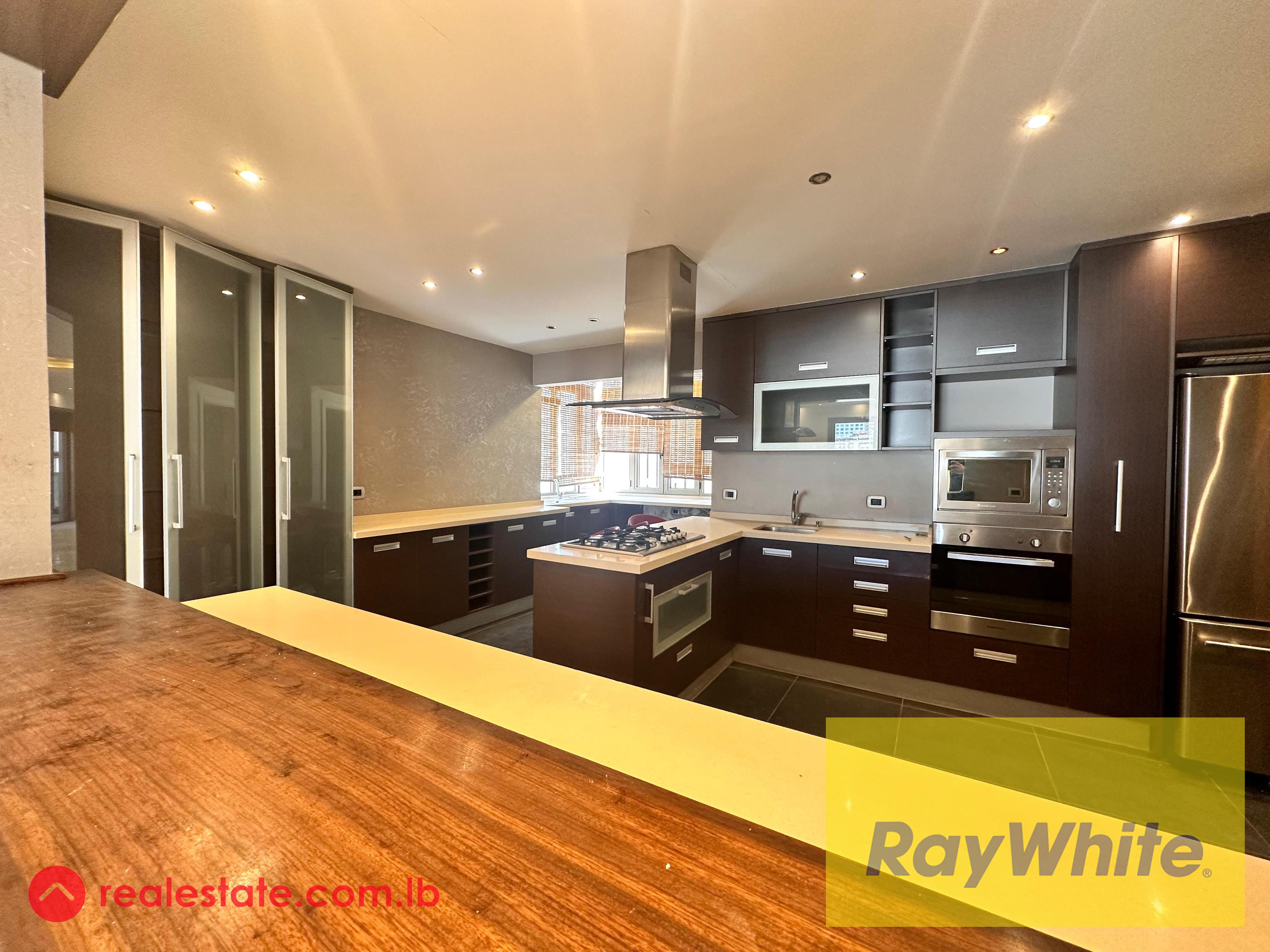 Luxury Apartment for Sale in Ramlet al-Baydah – Beirut