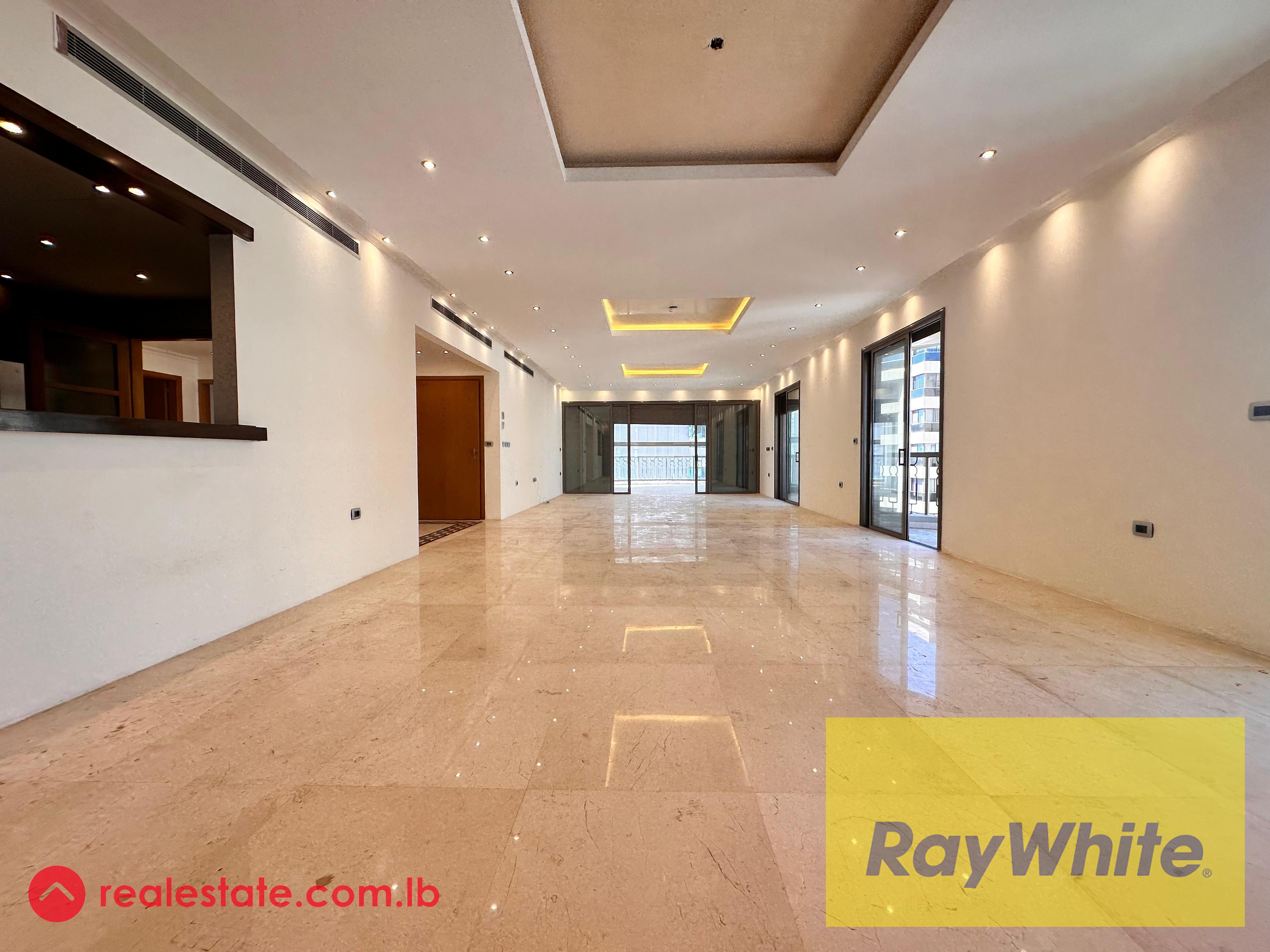 Luxury Apartment for Sale in Ramlet al-Baydah – Beirut