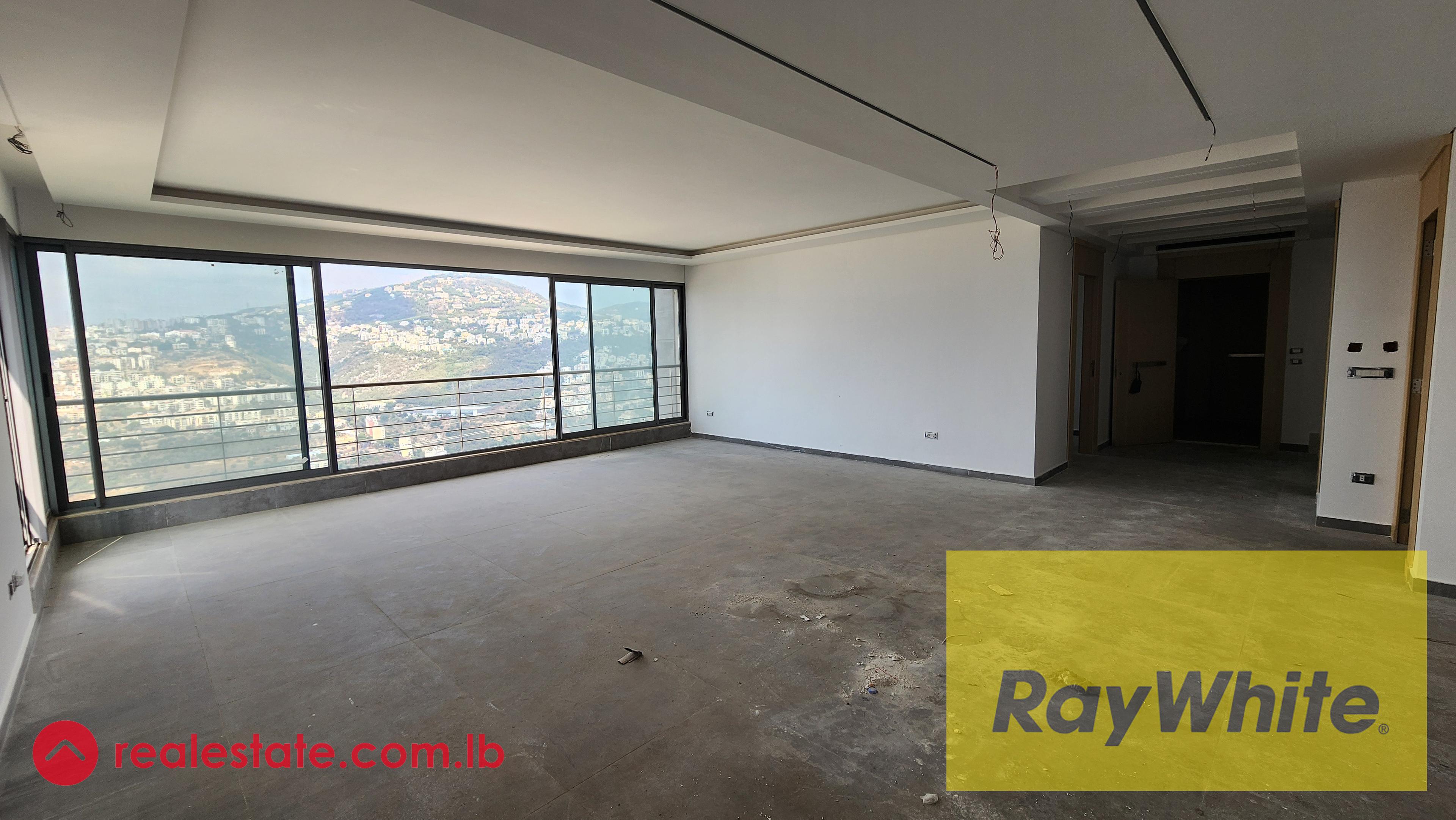 Duplex for Rent in Louaizeh