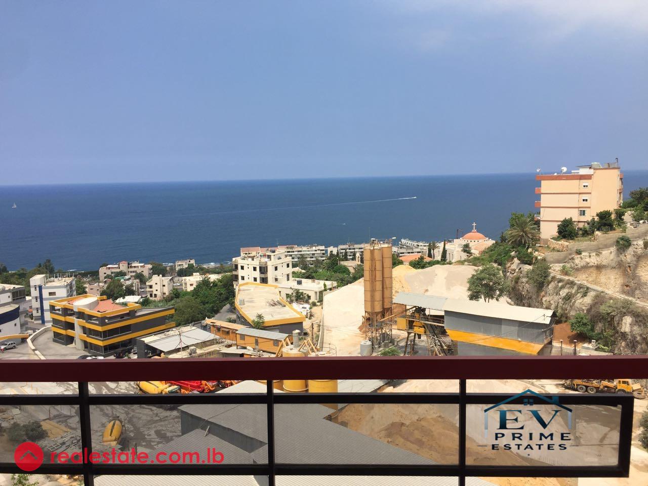 Apartment For Sale in Safra