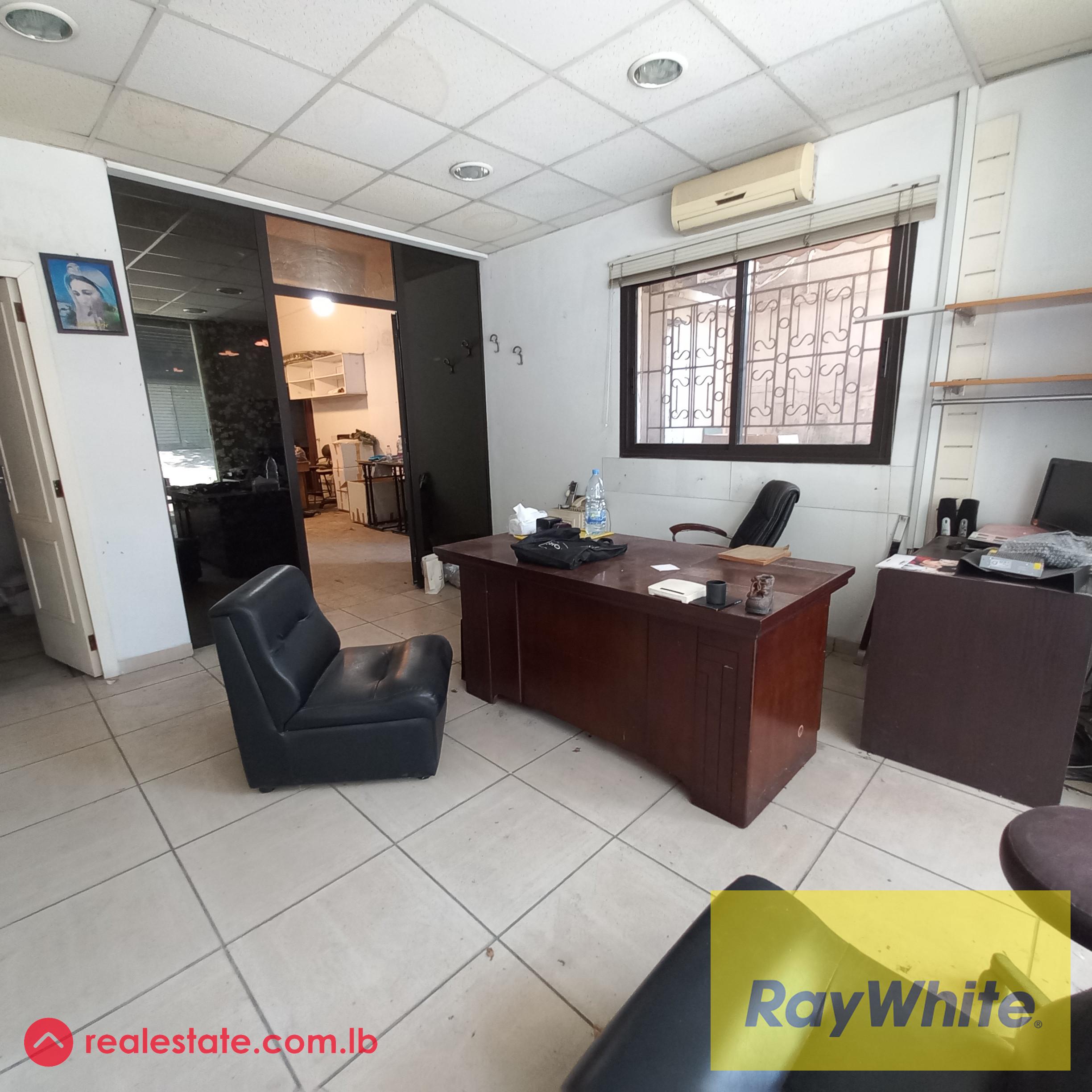 Ground floor Furnished office + 120sqm for rent in Jal el dib