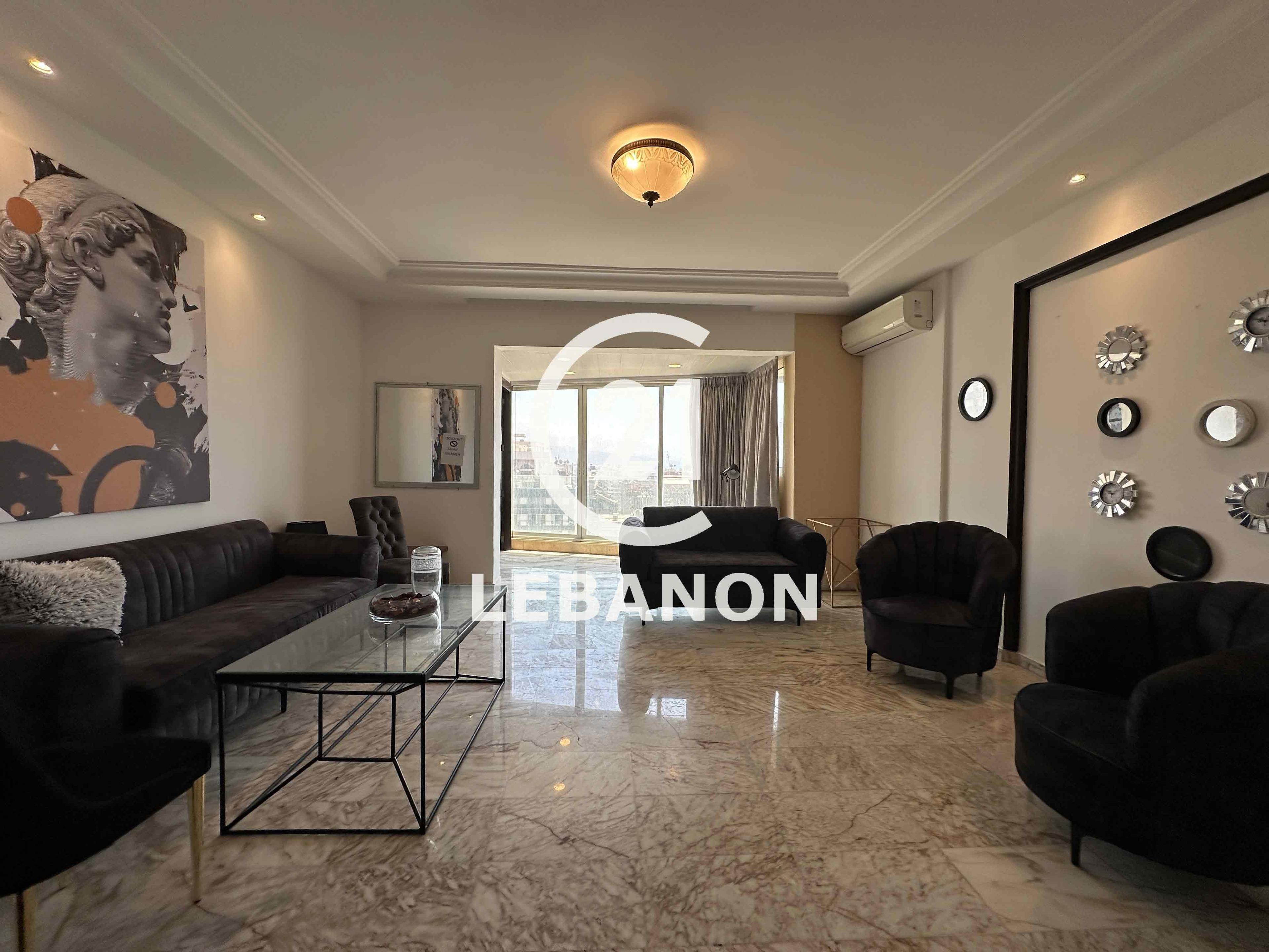 Spacious 300 sqm Apartment for rent with an open sea view