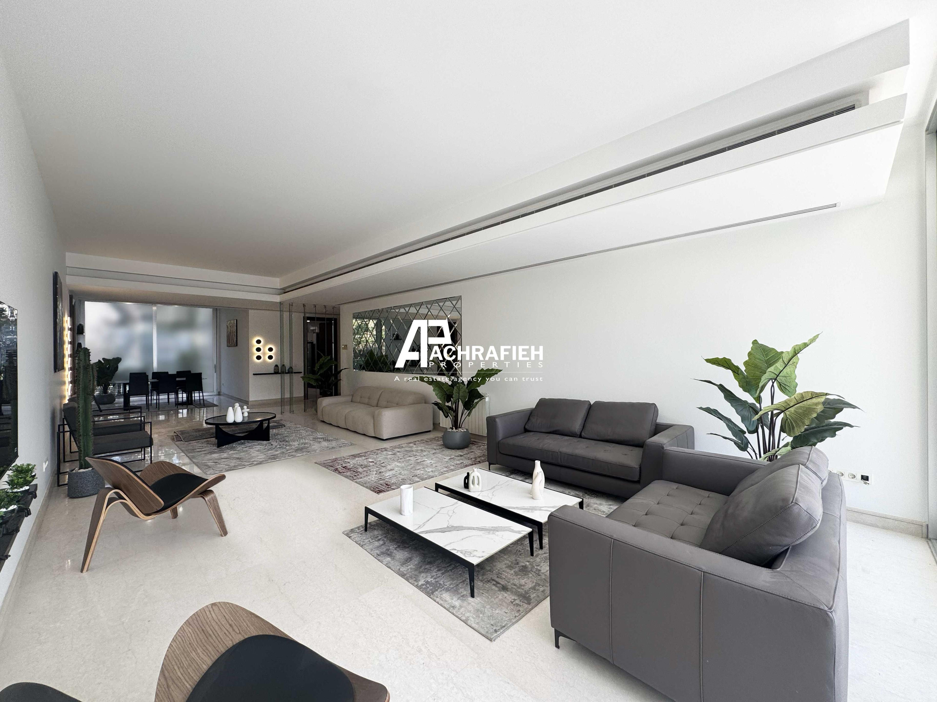 300 Sqm | Luxurious Apartment for Sale In Downtown