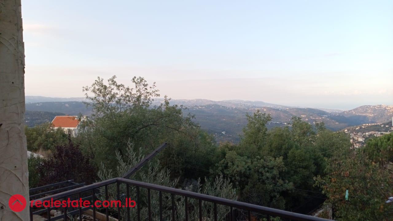 Apartment with view for sale!