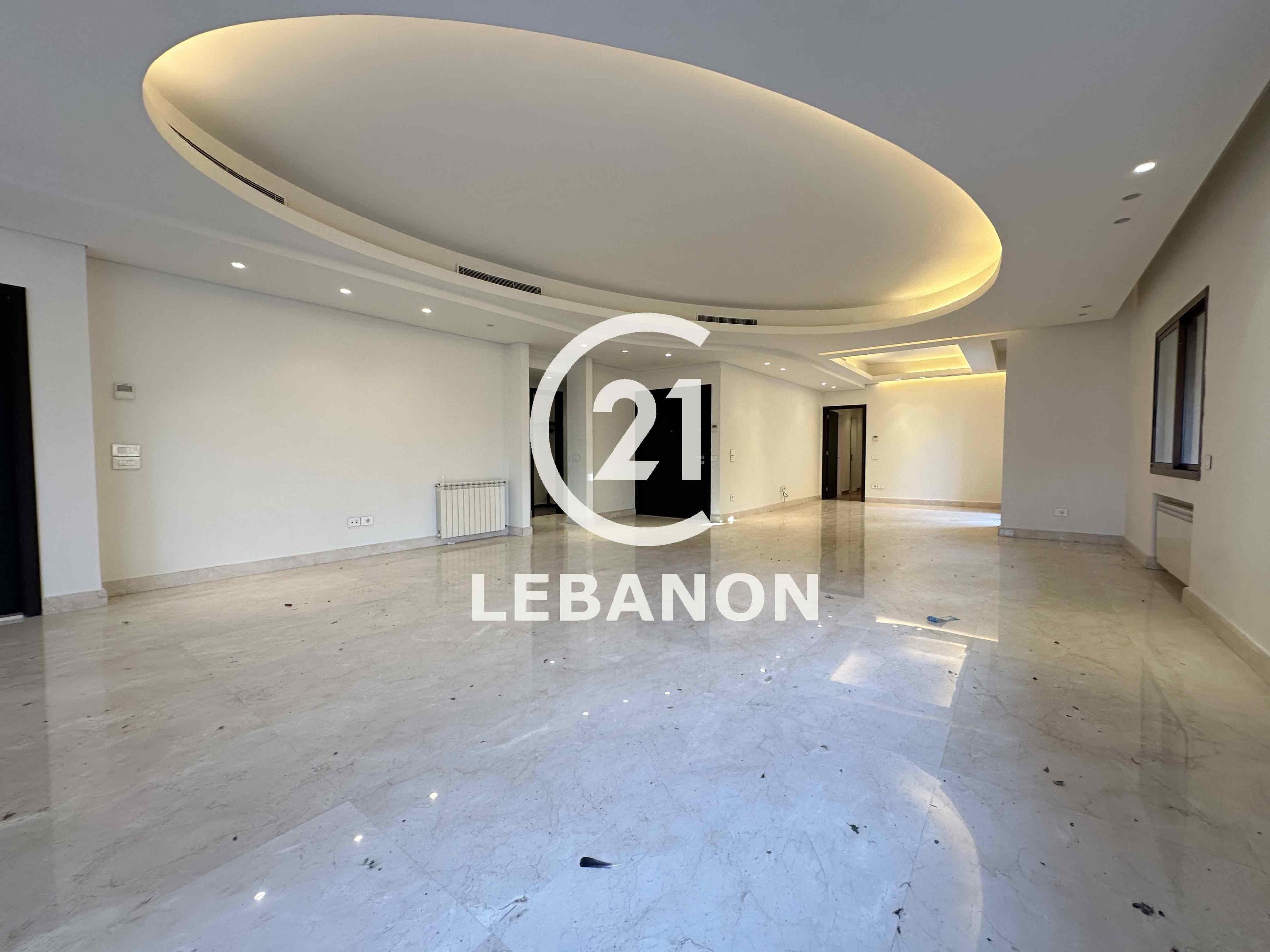 400 SQM Apartment for Rent with an Open View