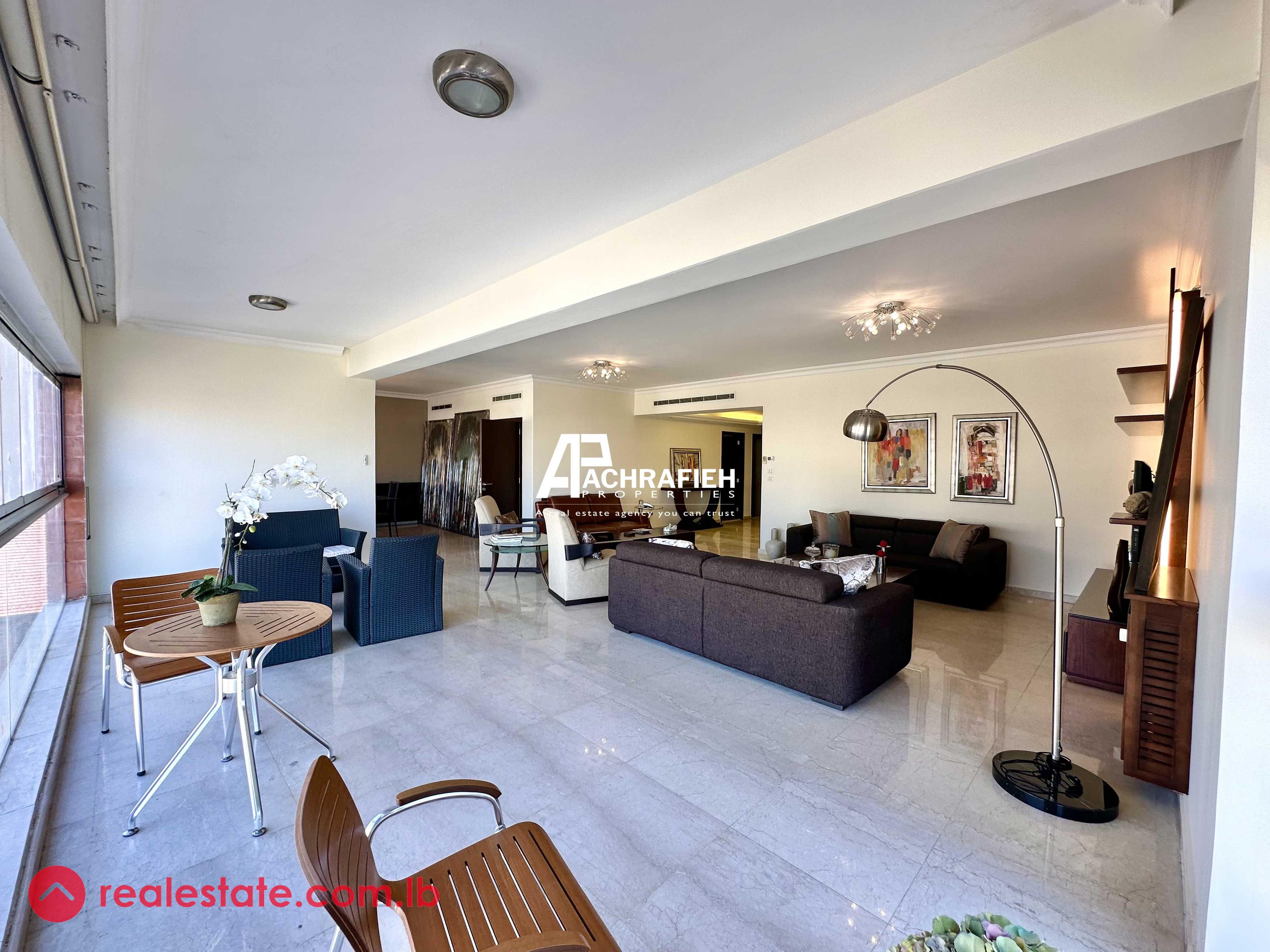 Exclusive Apartment For Sale In Monot