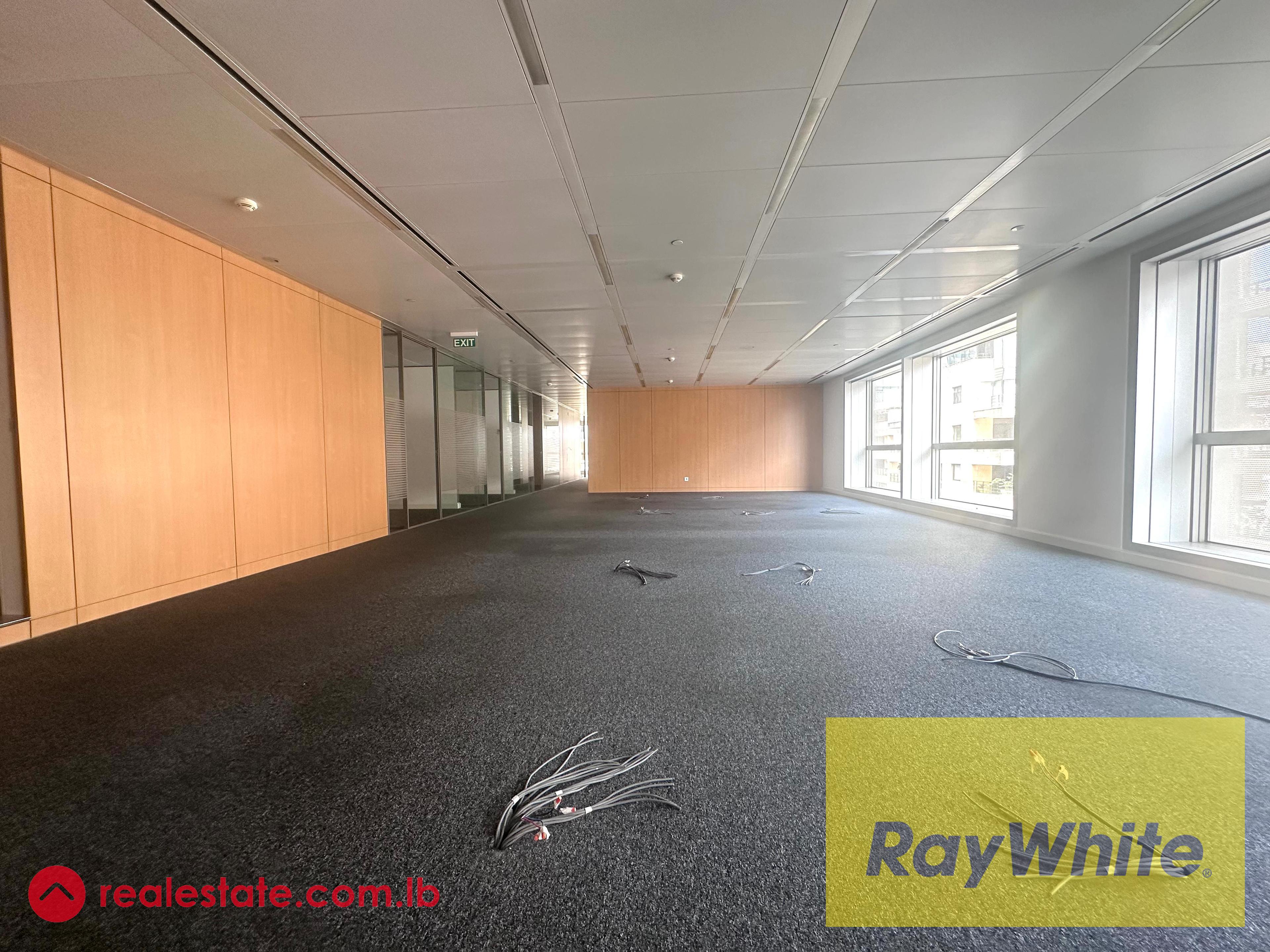 Luxury Office for Rent in Downtown – Prime Location