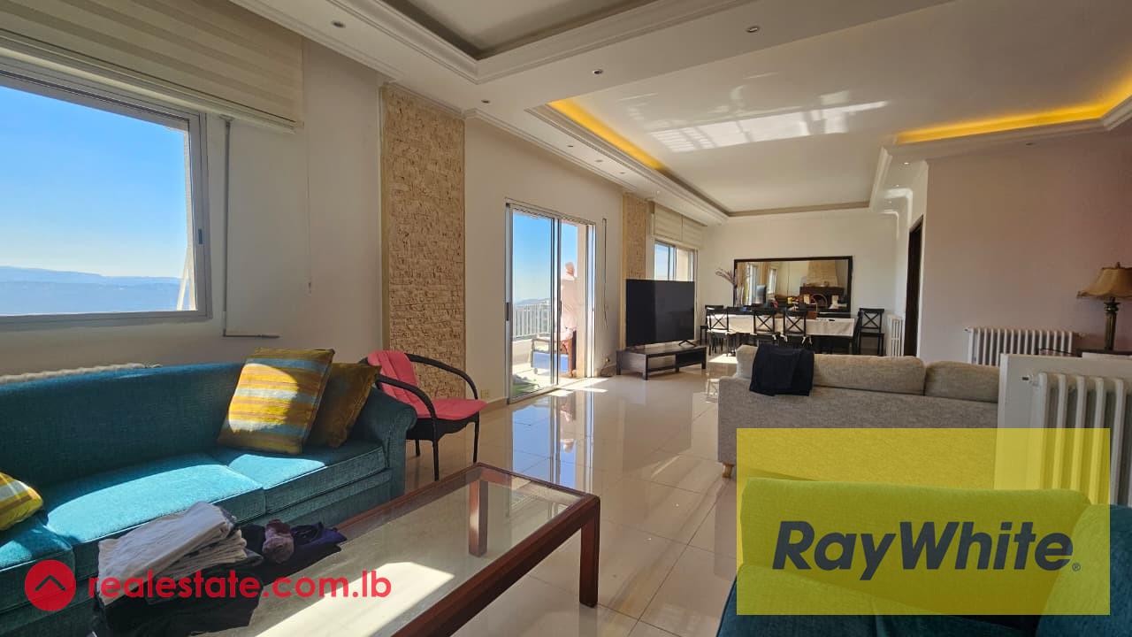 Apartment for sale in Baabdat| prime