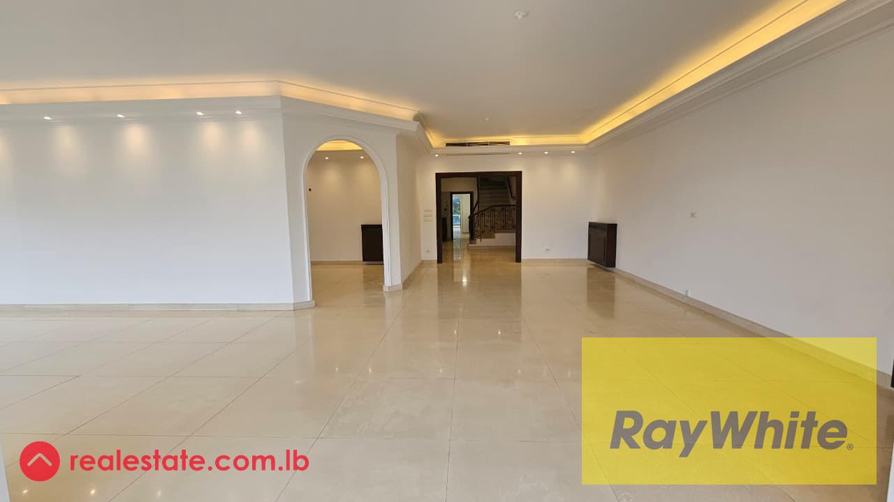 Apartment for rent in Hazmieh|Duplex
