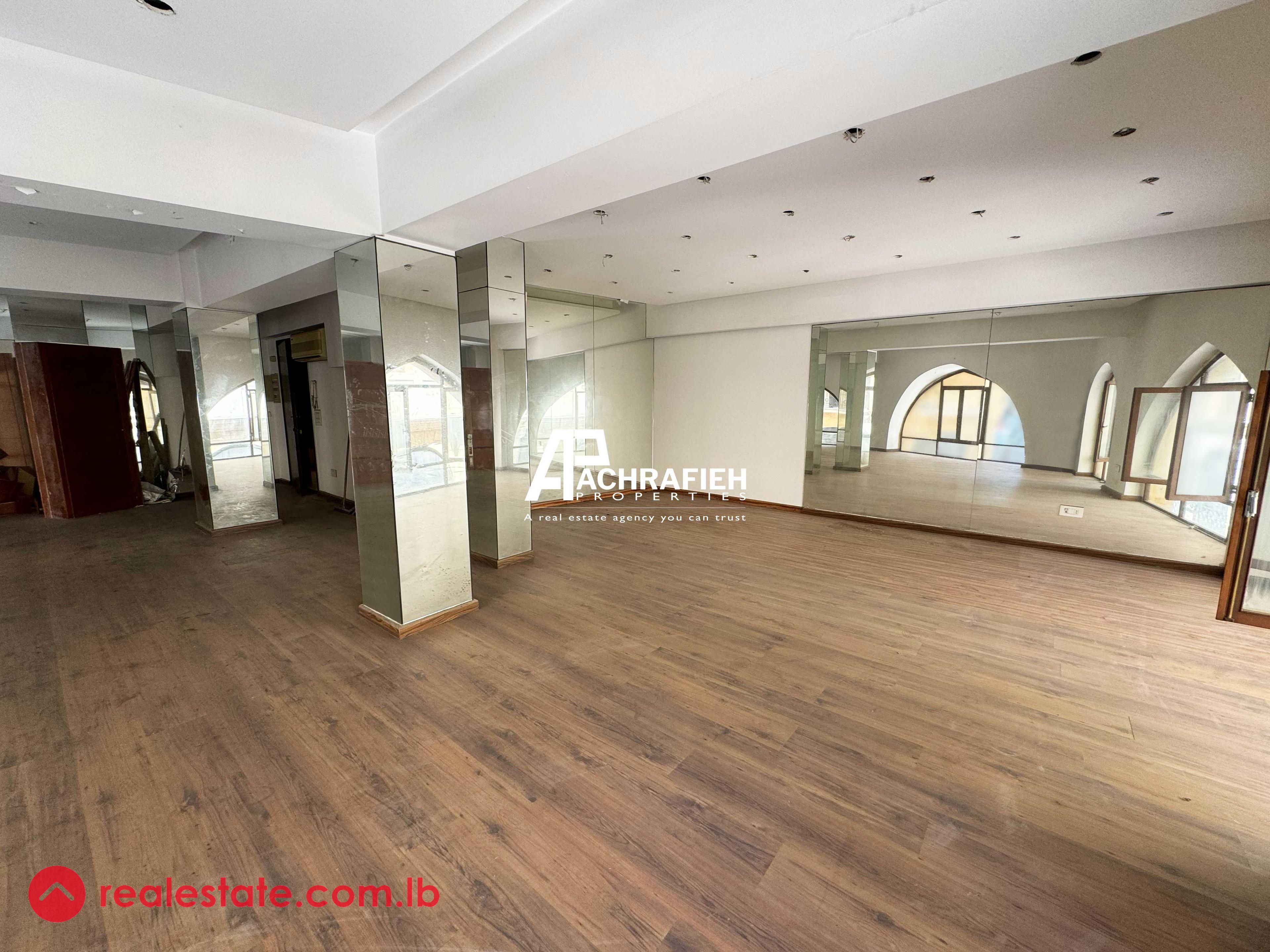 110 Sqm | Open Space | Office For Rent in Downtown