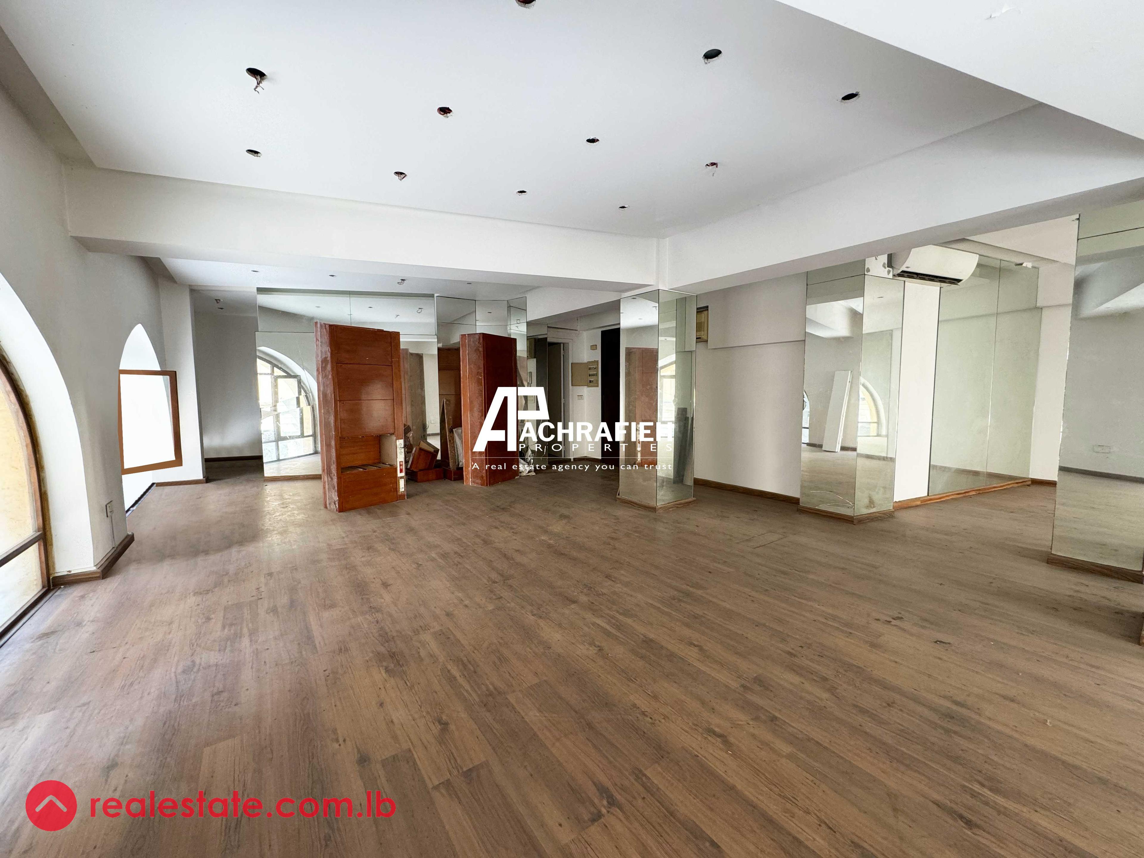 110 Sqm | Open Space | Office For Rent in Downtown