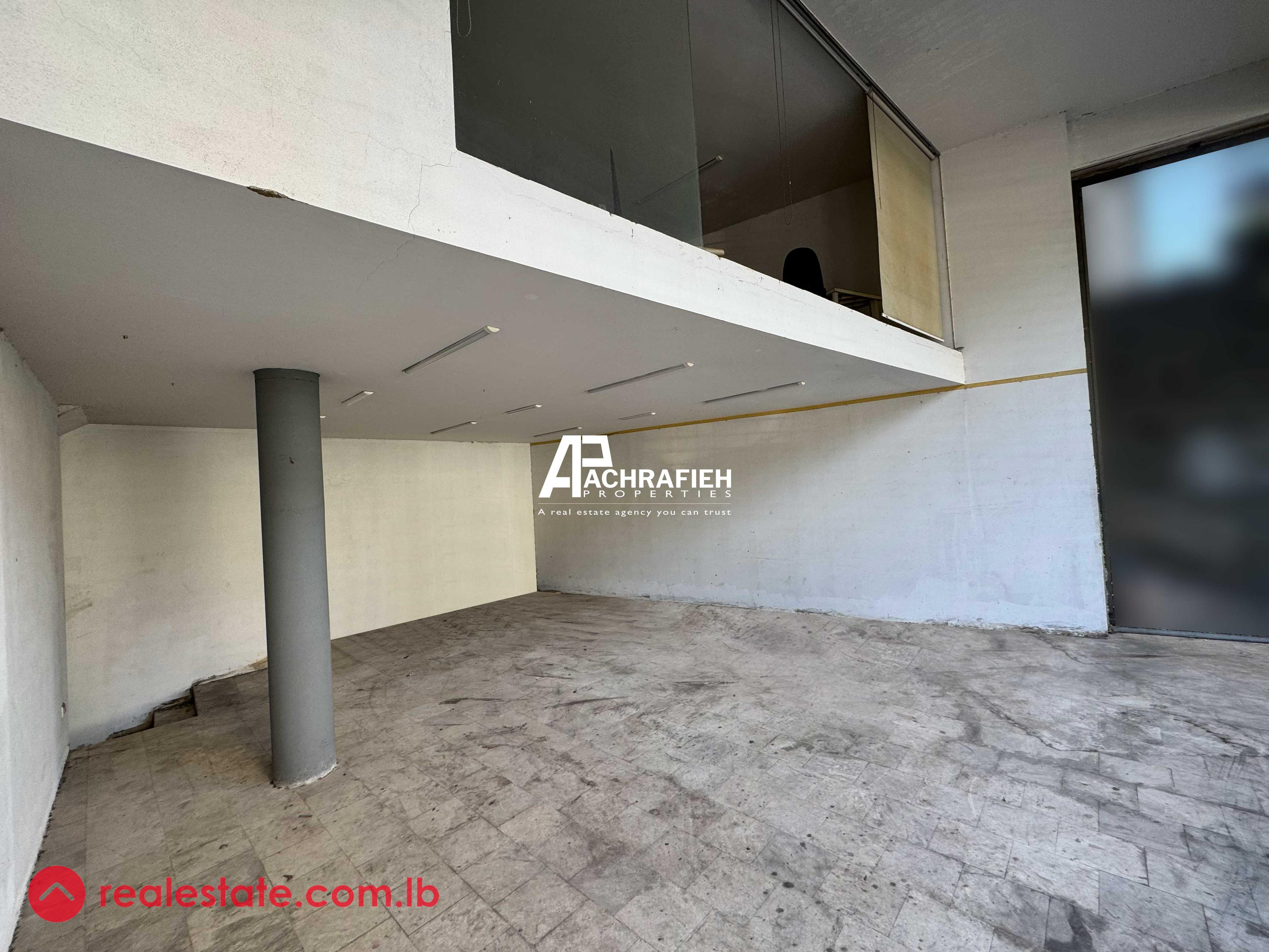 230 Sqm Shop | For Rent in Achrafieh,Tabaris
