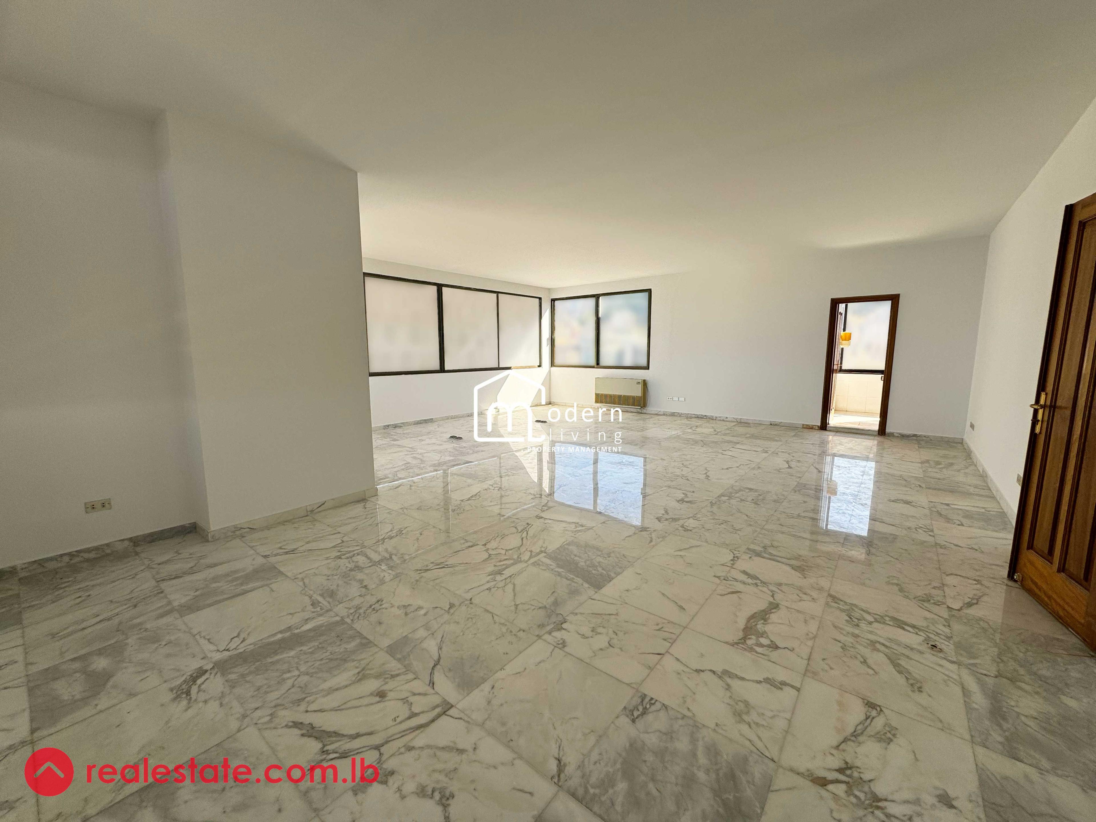 200 Sqm | Office For Rent in Zalka