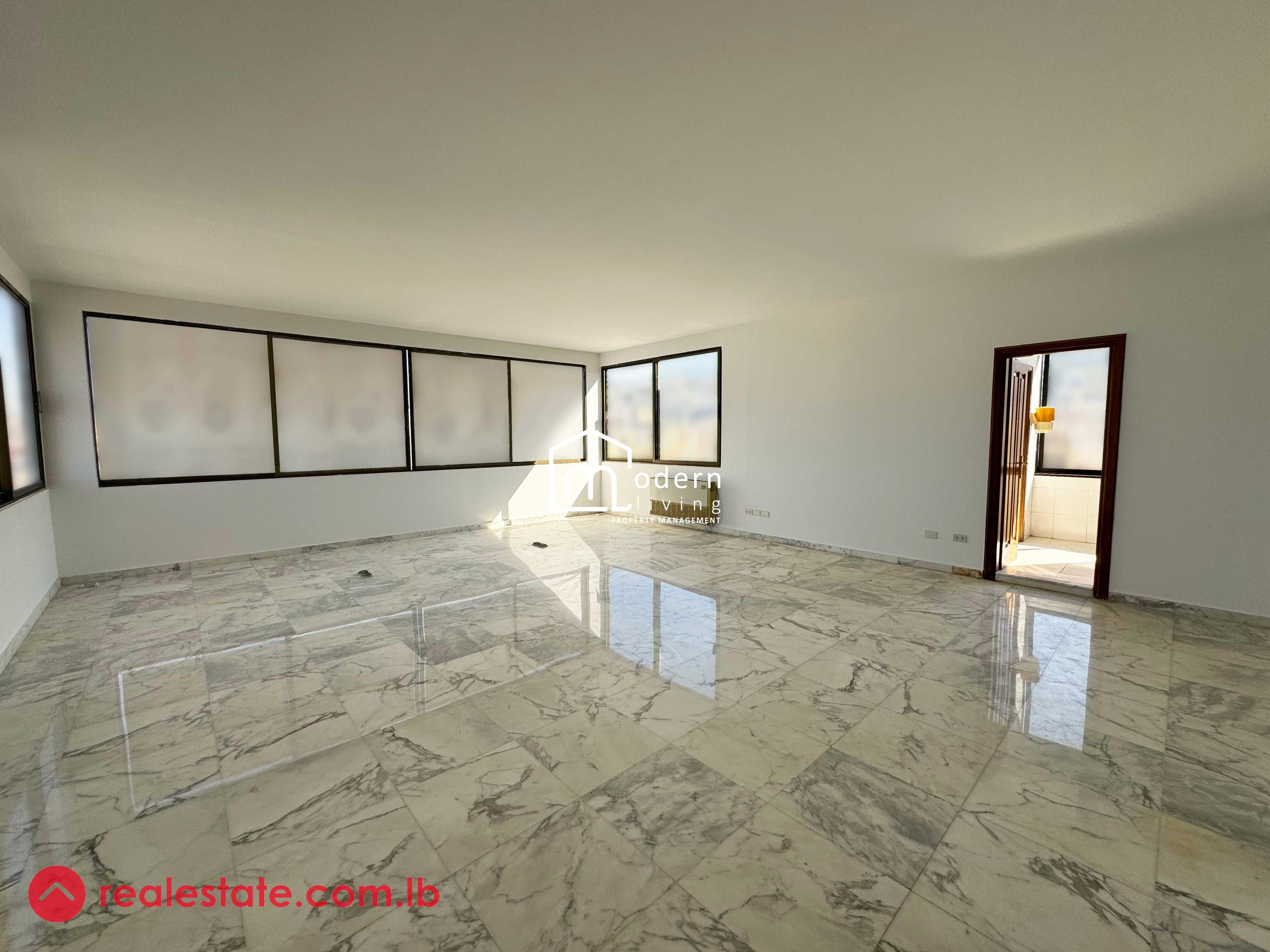 200 Sqm | Office For Rent in Zalka