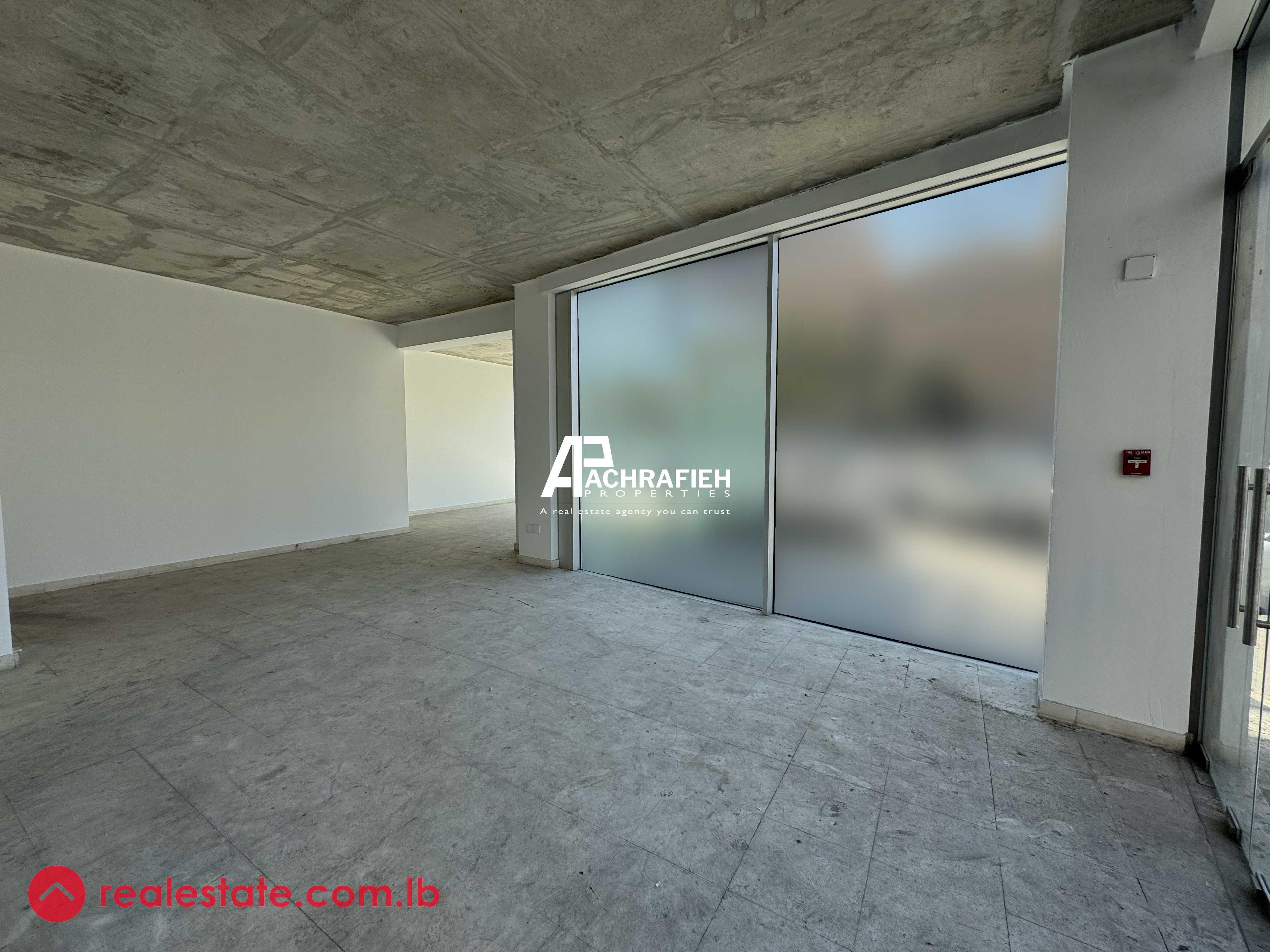 2 Floors | 300 Sqm | Shop For Rent in Downtown