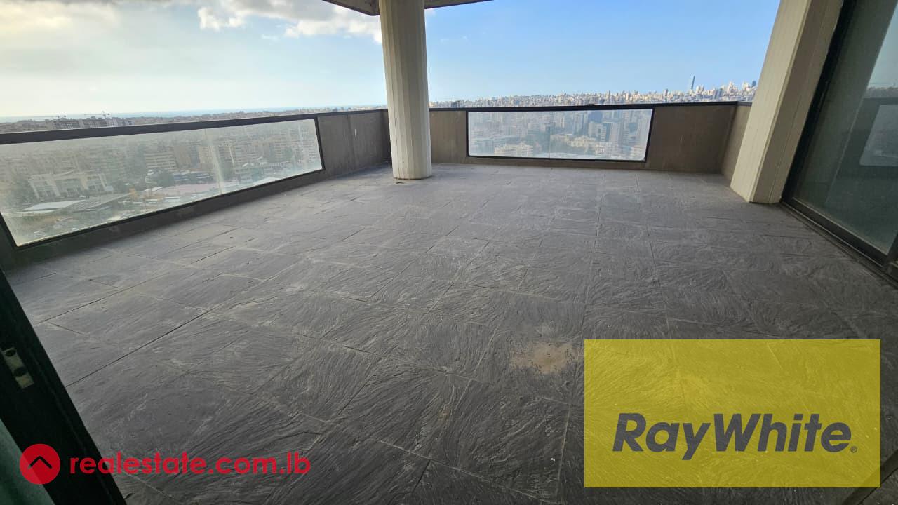 Apartment for sale in Baabda|garden|pool