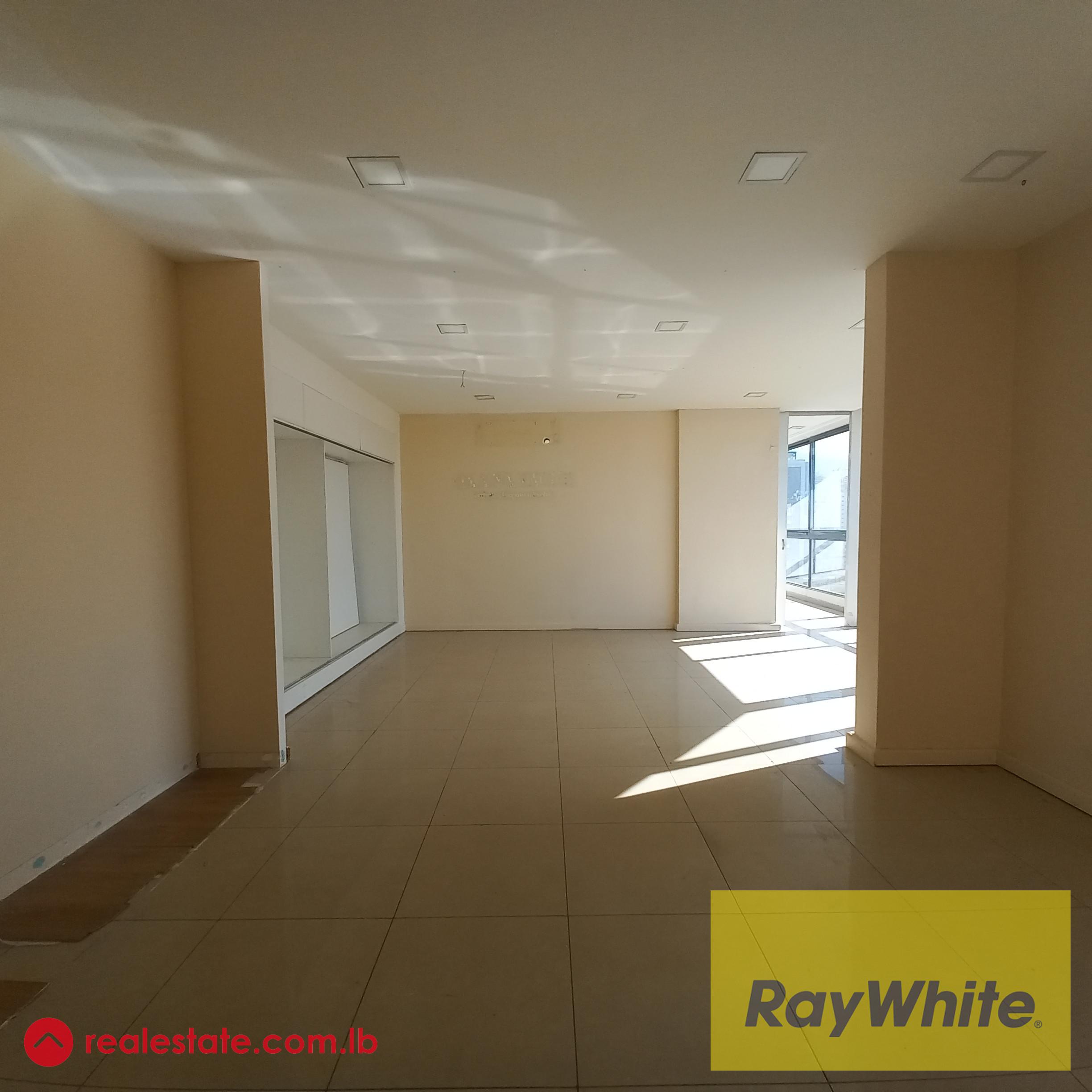 Wide office in Zalka 2 steps from the highway for rent
