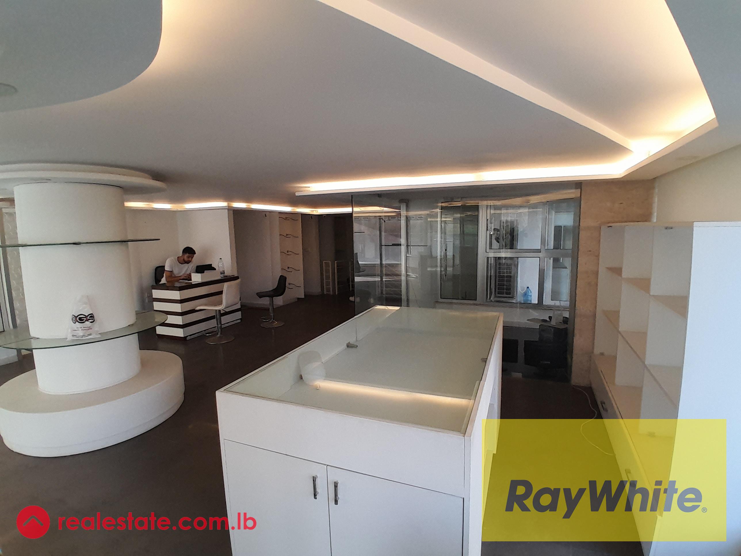 Shop for Sale in Achrafieh – 135 sqm | Furnished | Terrace + Balcony