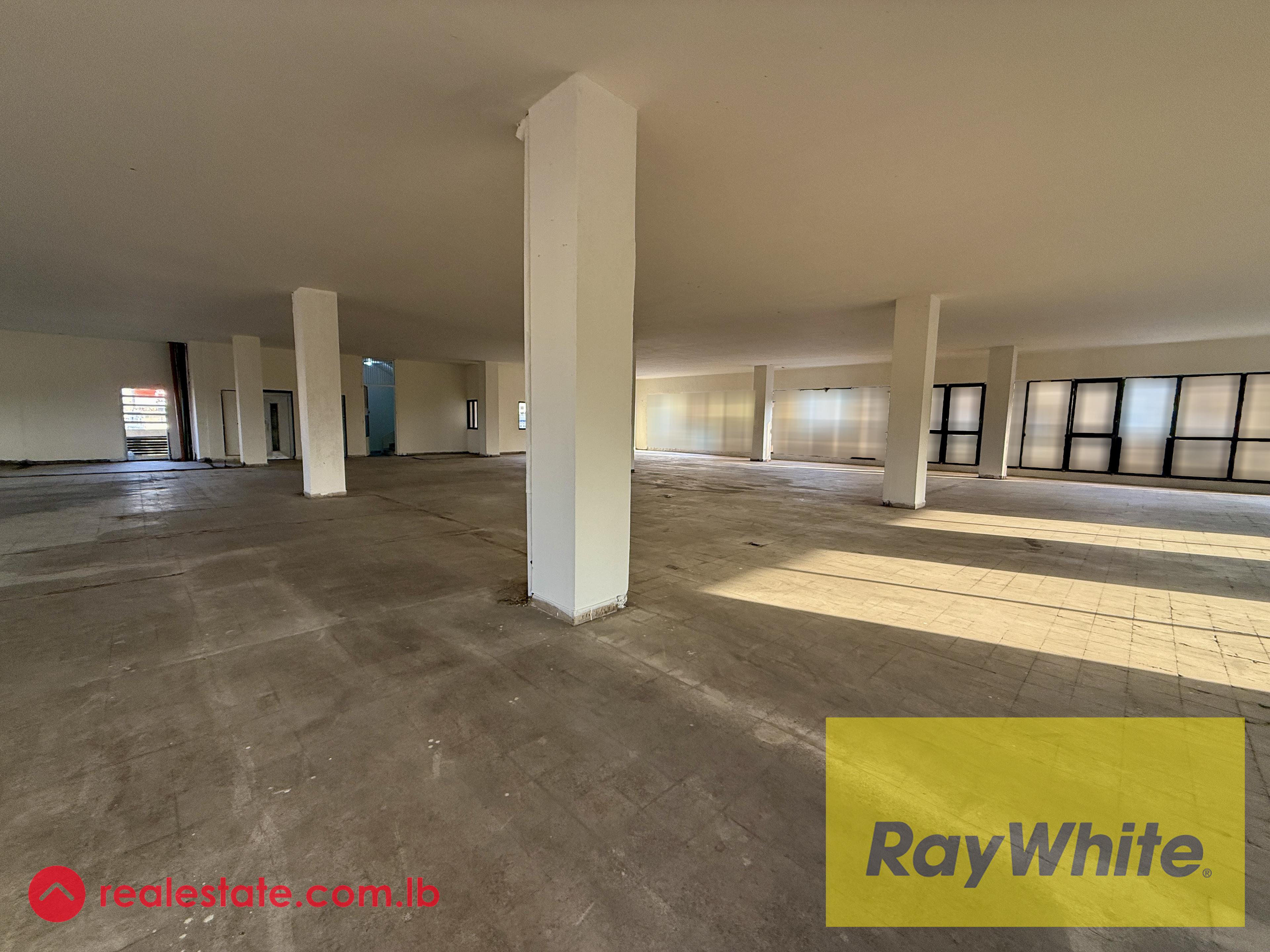 Open Space Office for Sale – Prime Location