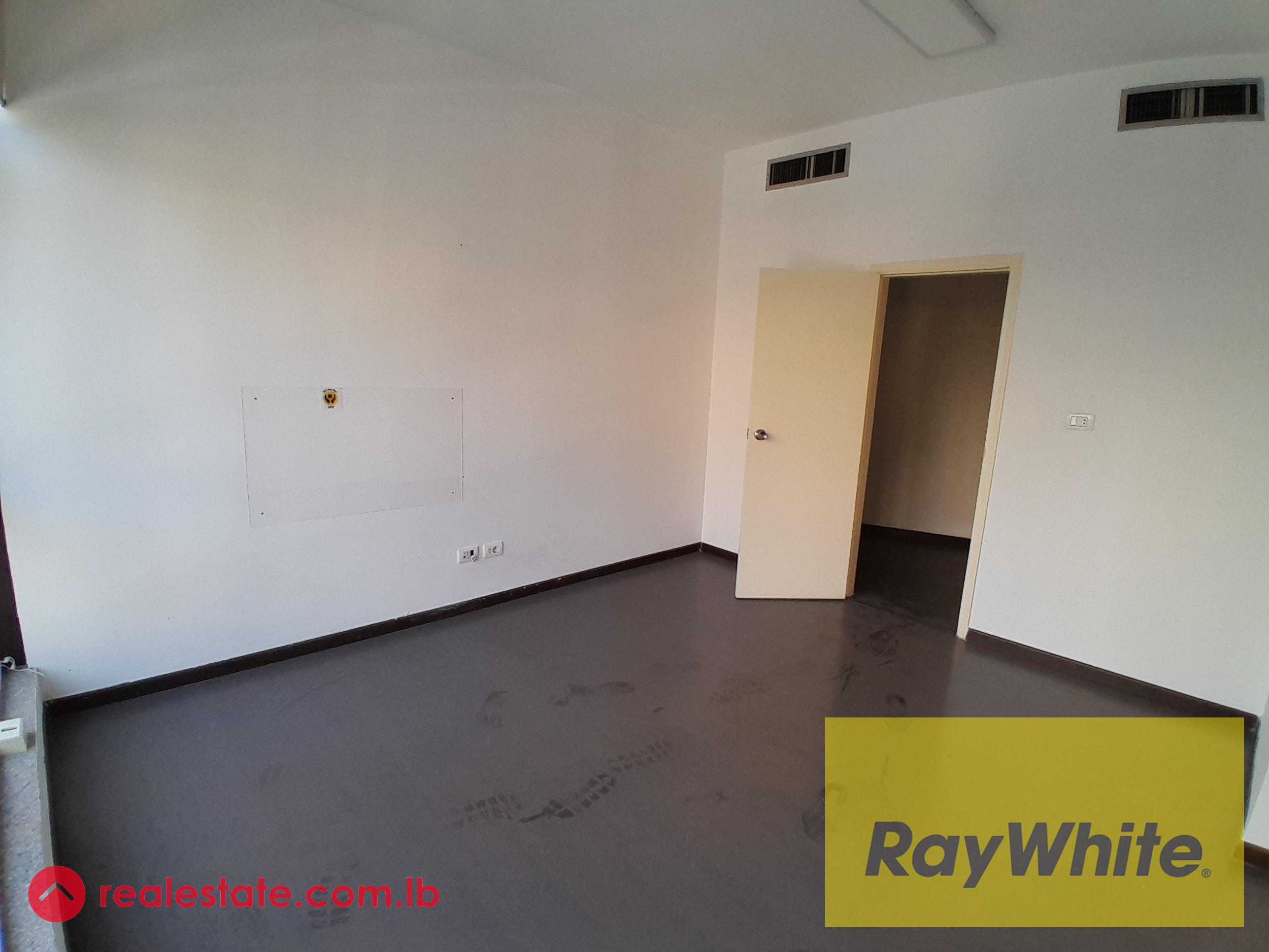 Office for Rent in Achrafieh – 111 sqm | City View