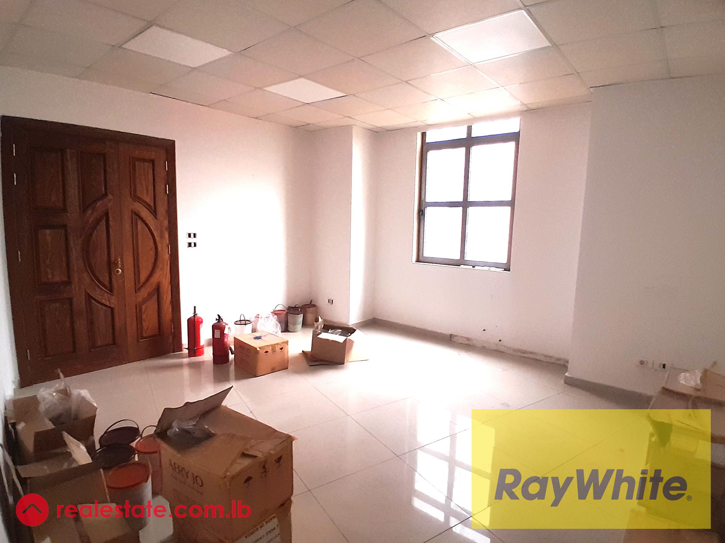 Office for Sale – Dekwaneh 260 sqm