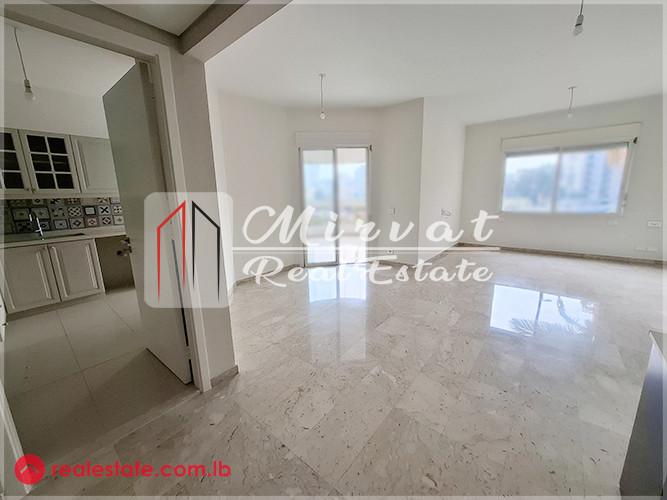 Prime Locationl3 Bedrooms ApartmentlWith Balconies