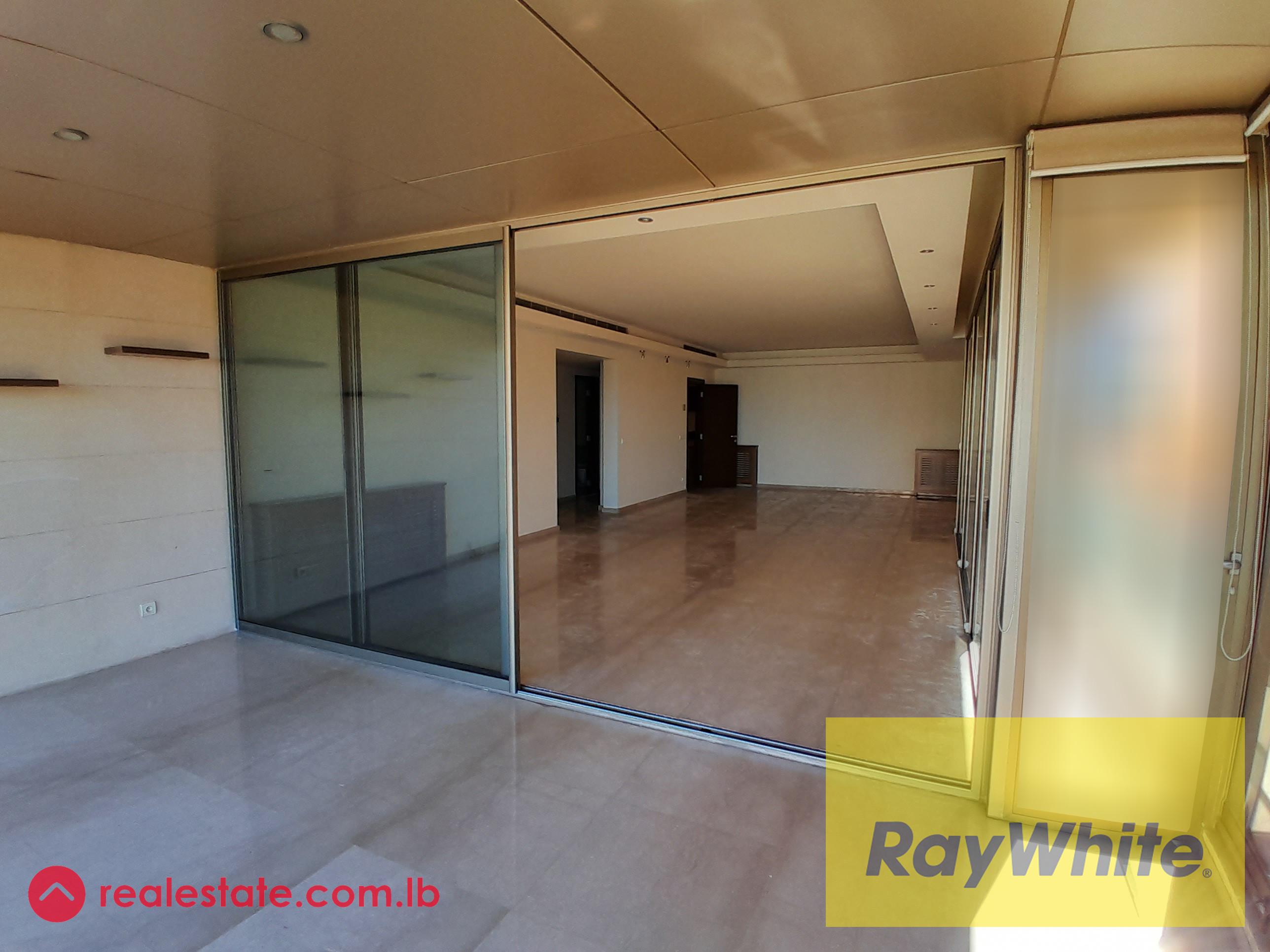 Apartment for Sale in Saifi – 310 sqm – Sea View