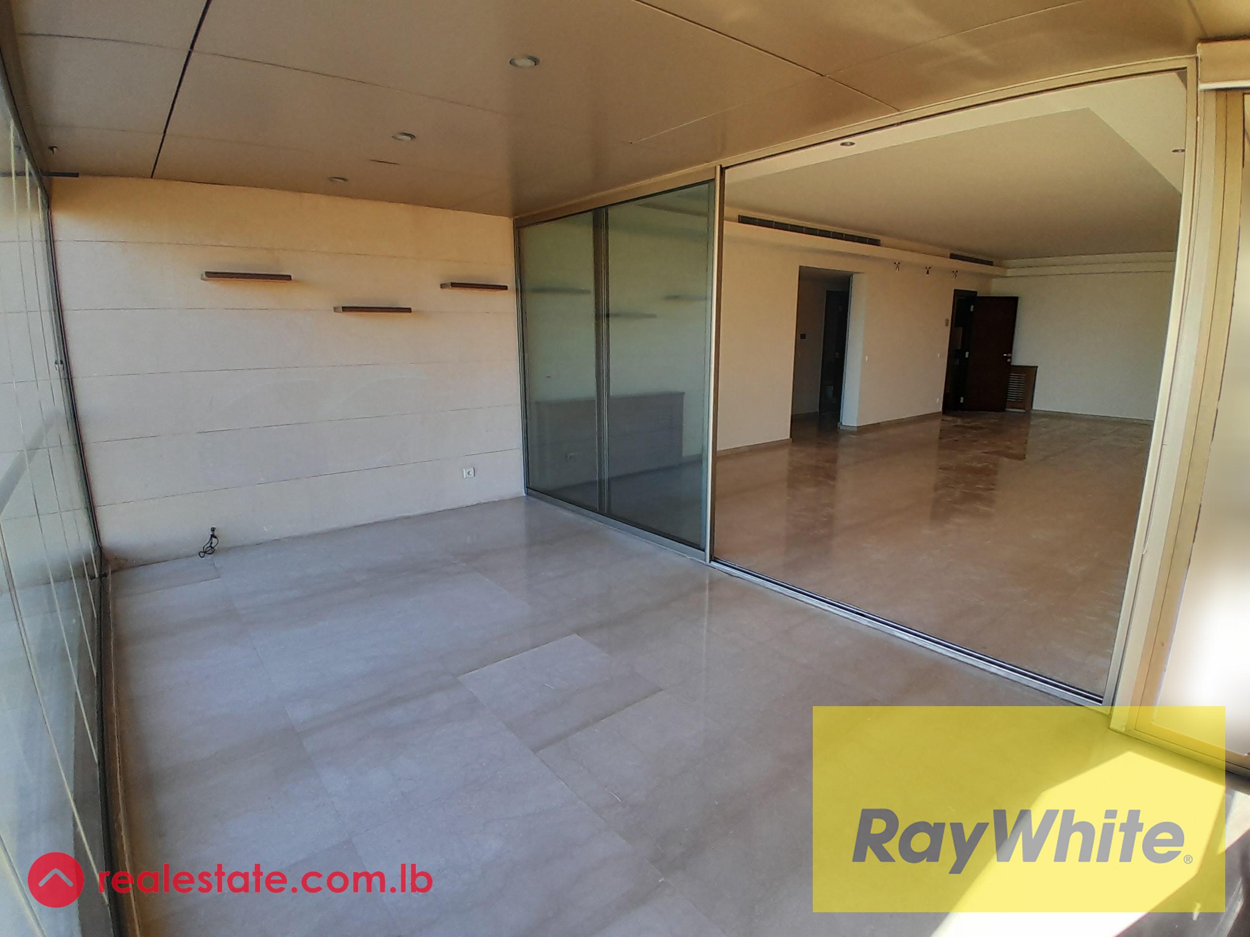 Apartment for Sale in Saifi – 310 sqm – Sea View