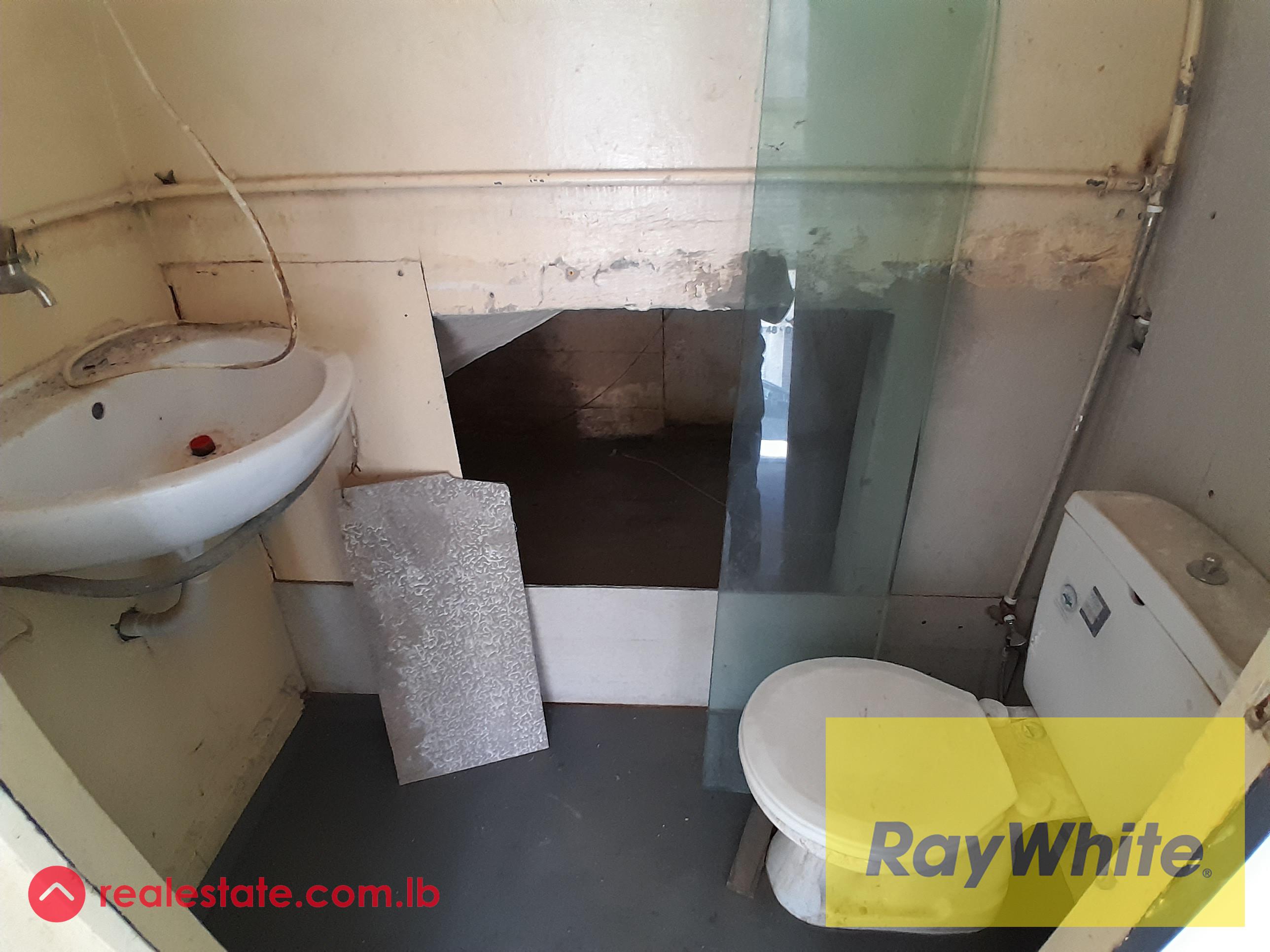 Shop for Rent in Achrafieh – Geitawi | 20 sqm