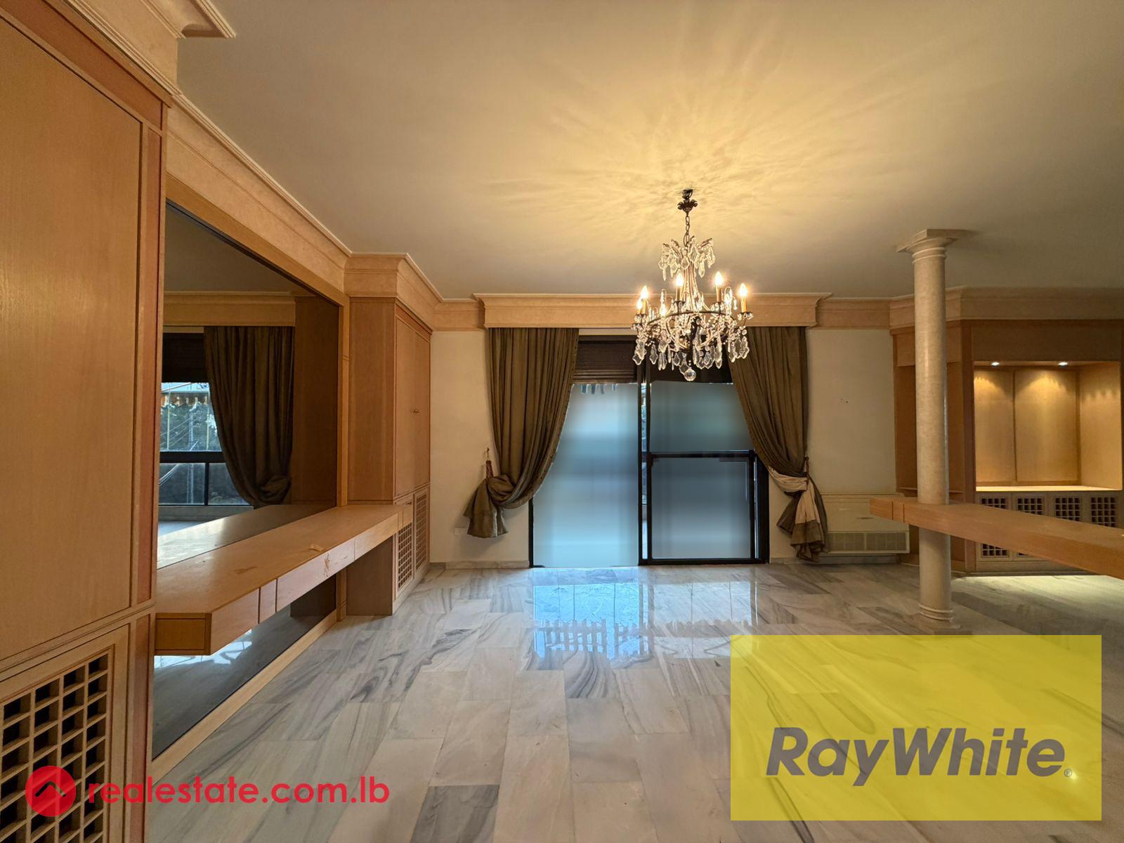 Apartment for Rent in Broummana – 375 sqm
