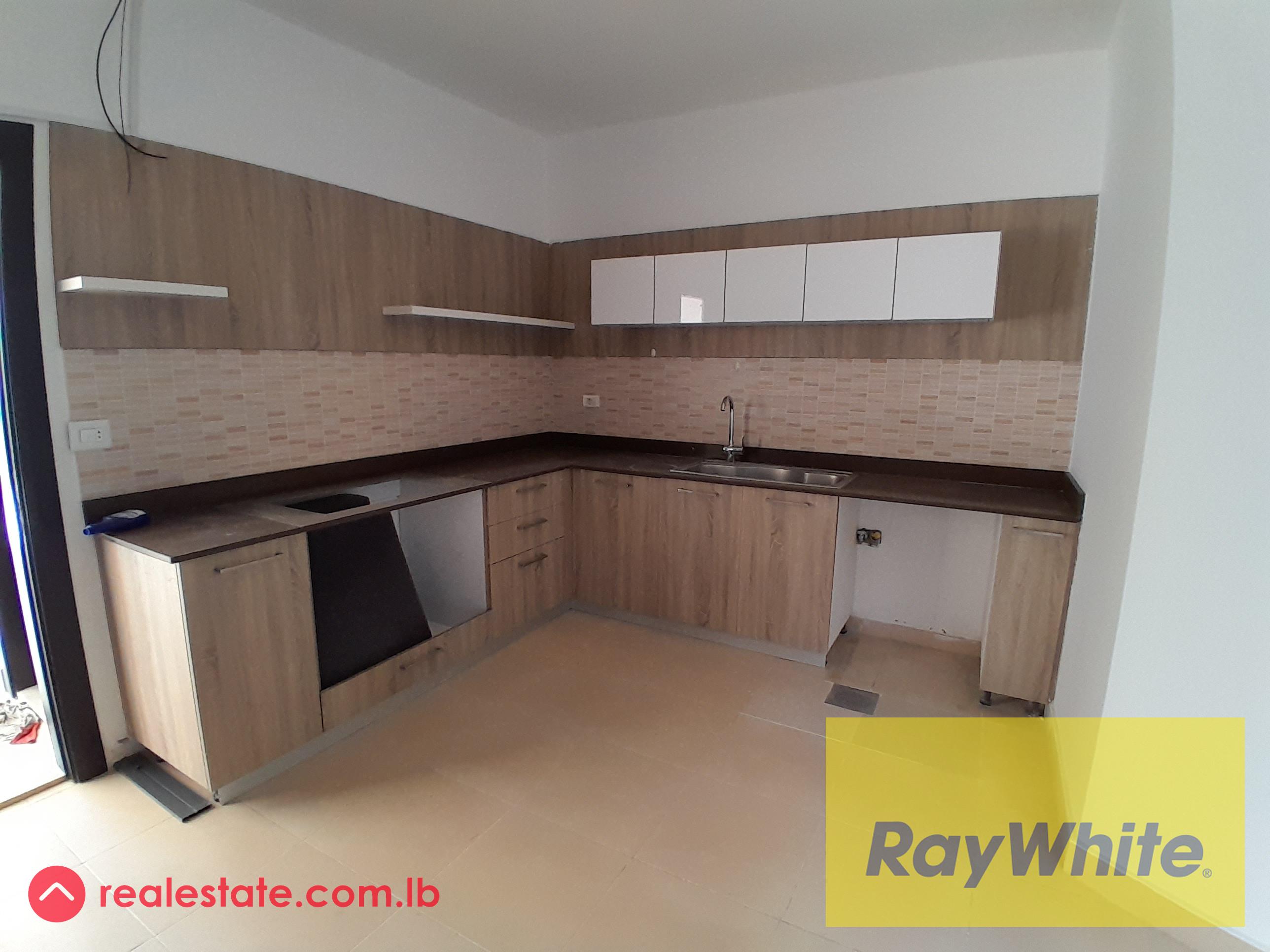 Apartment for Rent – Achrafieh | 186 sqm | Good Building Condition