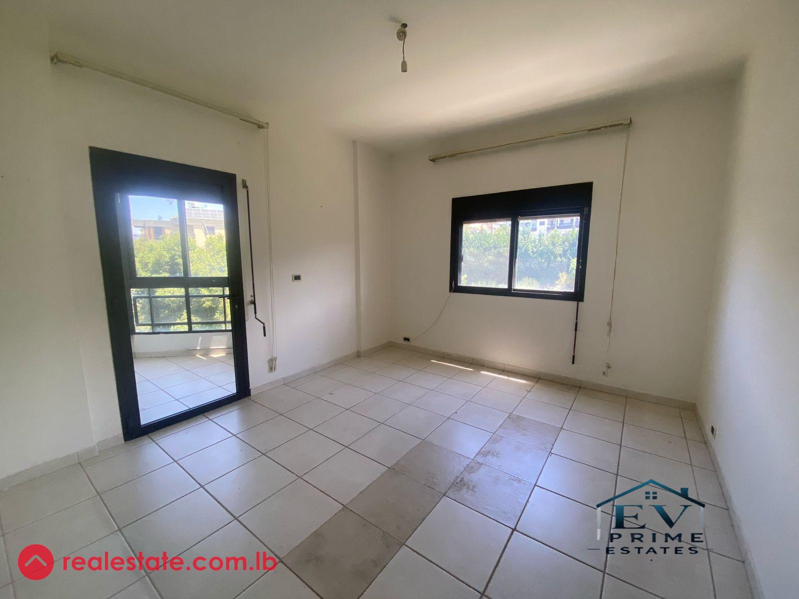 Apartment For Sale in Adma