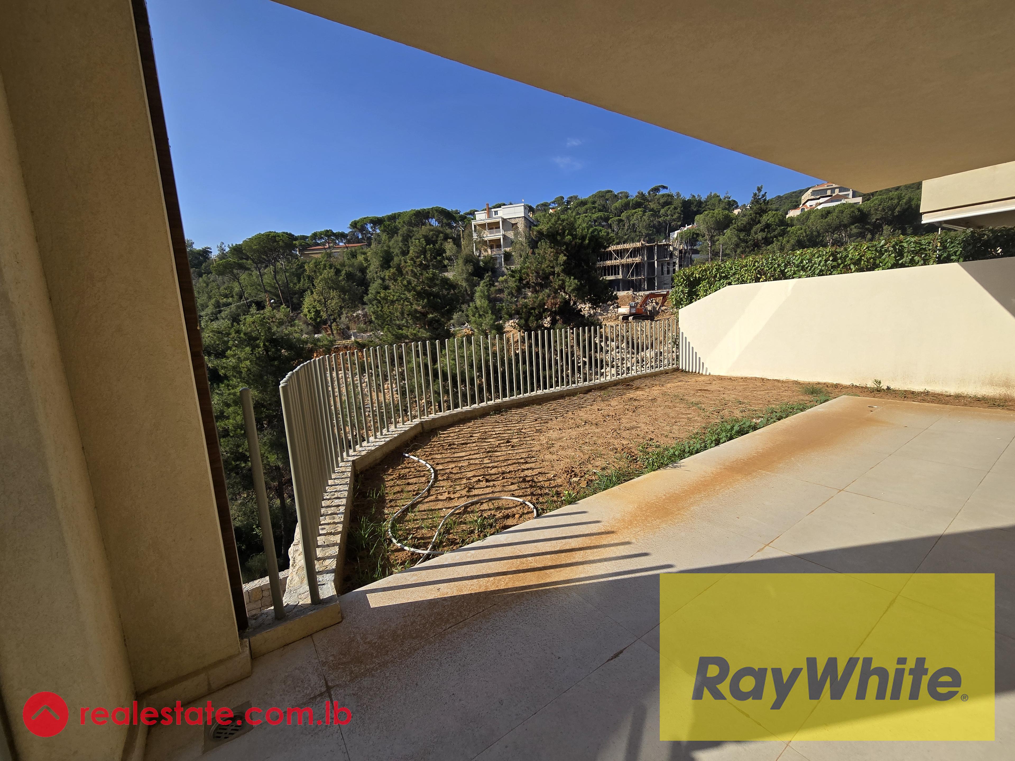 Apartment for Sale in Baabdat Terrace And Mountain View