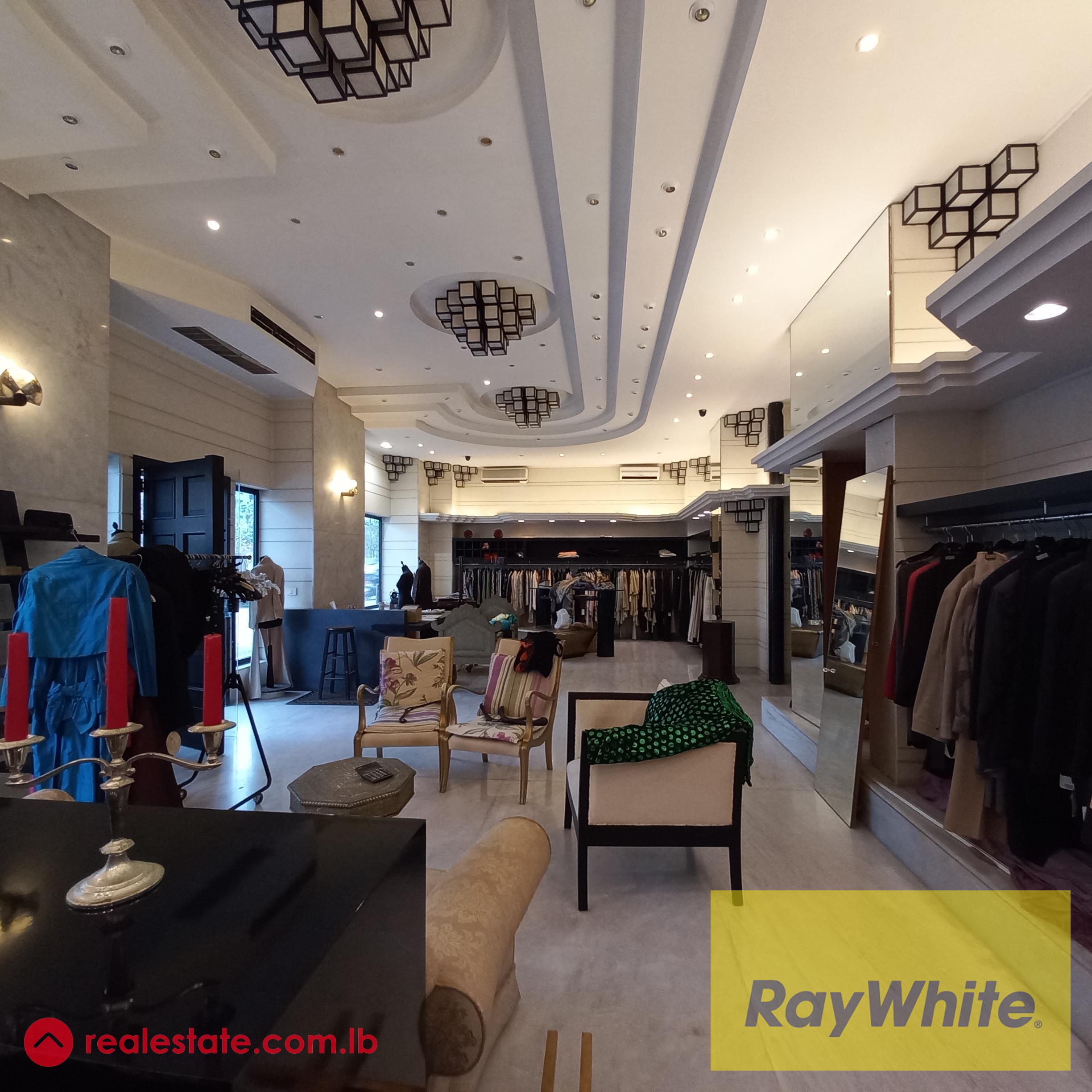 Shop of 100sqm in Jal el Dib 2 steps away from the highway for rent