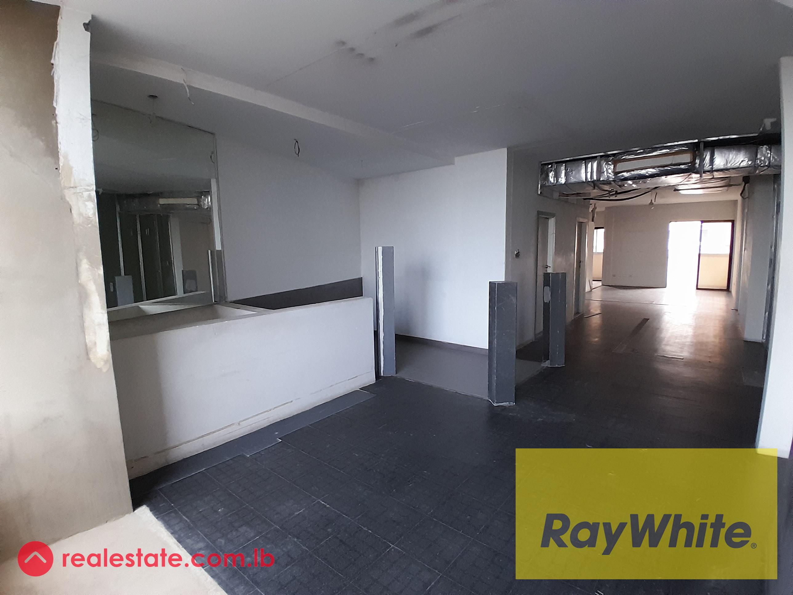 Office for Rent – Gemmayzeh | 230 sqm | 3rd Floor | Sea View